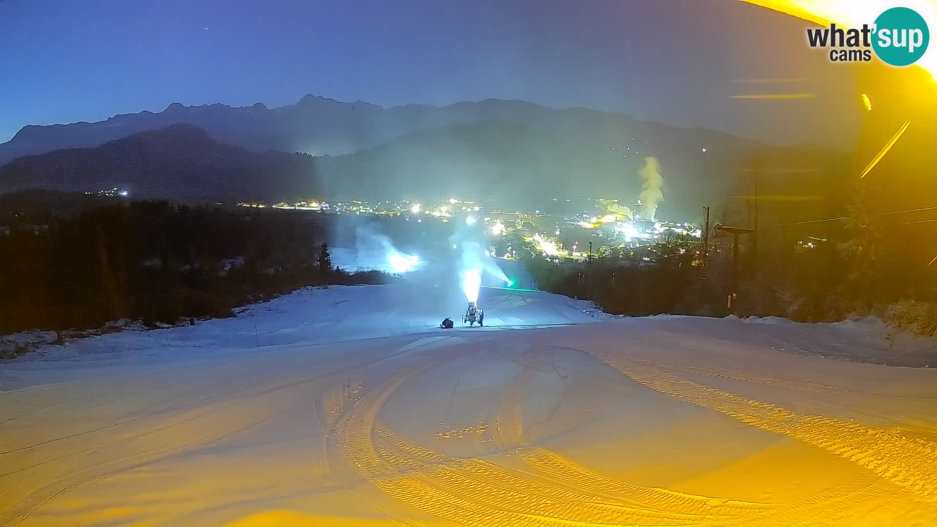 Kamera uživo Bohinjska Bistrica – Pogled u stvarnom vremenu sa skijališta Kozji Hrbet