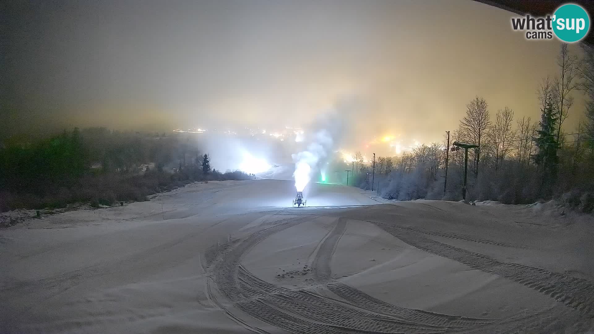 Kamera uživo Bohinjska Bistrica – Pogled u stvarnom vremenu sa skijališta Kozji Hrbet