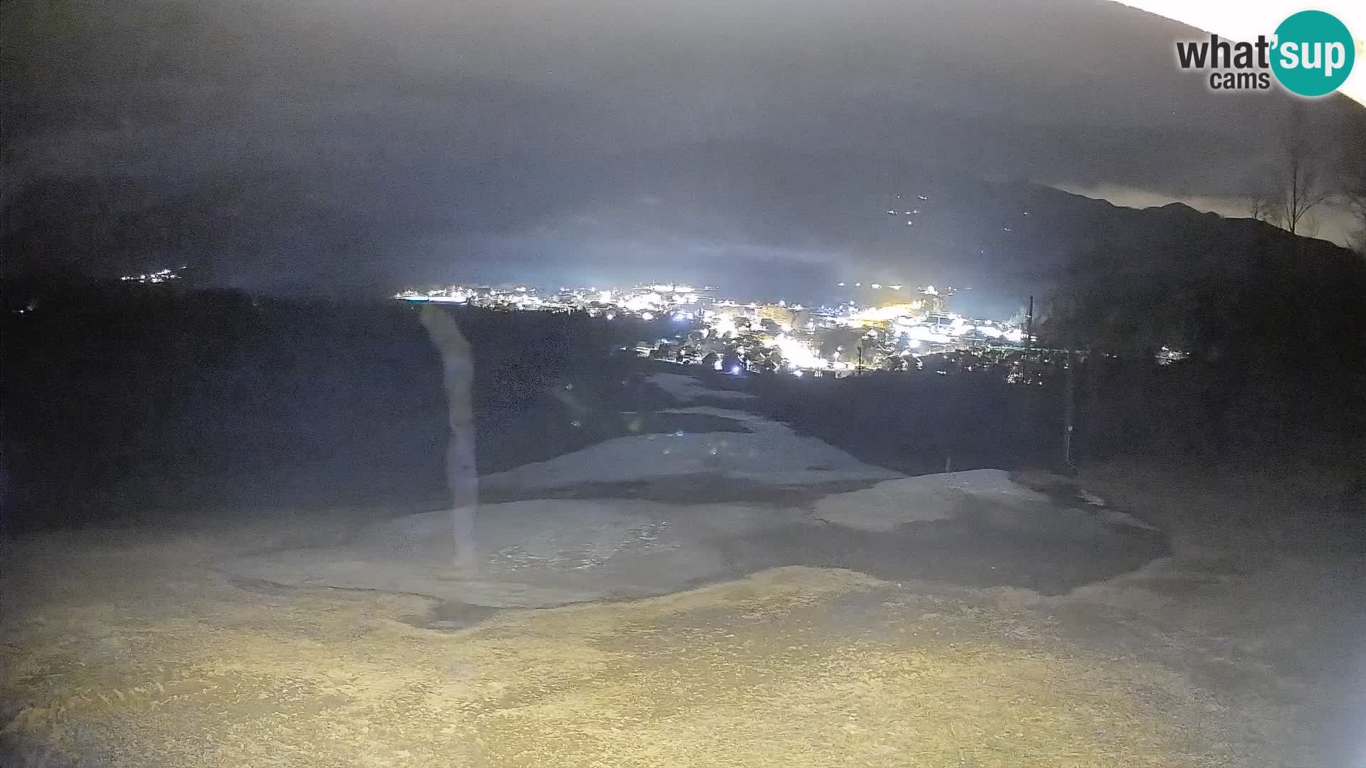 Kamera uživo Bohinjska Bistrica – Pogled u stvarnom vremenu sa skijališta Kozji Hrbet