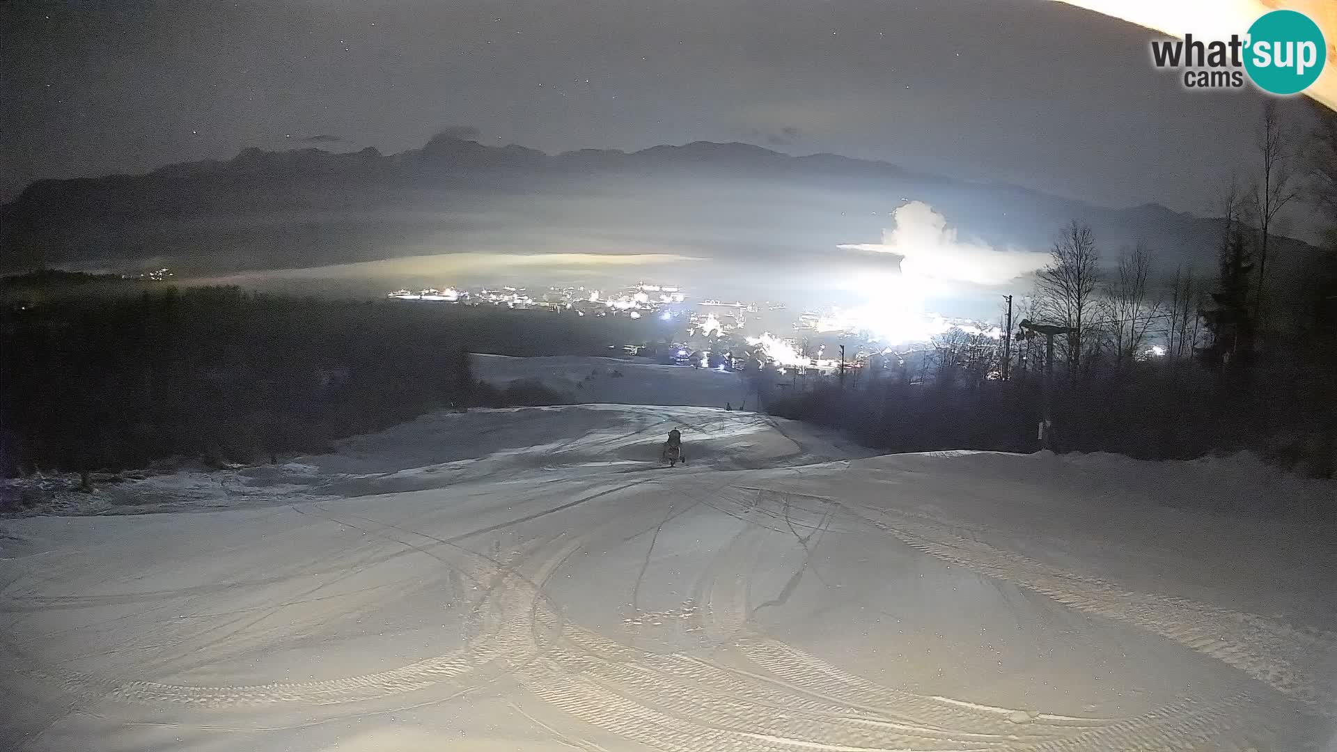 Kamera uživo Bohinjska Bistrica – Pogled u stvarnom vremenu sa skijališta Kozji Hrbet