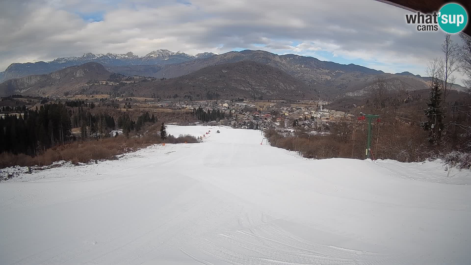 Kamera uživo Bohinjska Bistrica – Pogled u stvarnom vremenu sa skijališta Kozji Hrbet