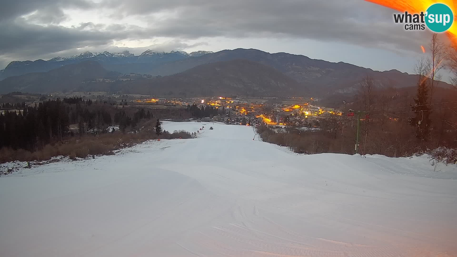 Spletna kamera Bohinjska Bistrica – Pogled v živo s smučišča Kozji Hrbet