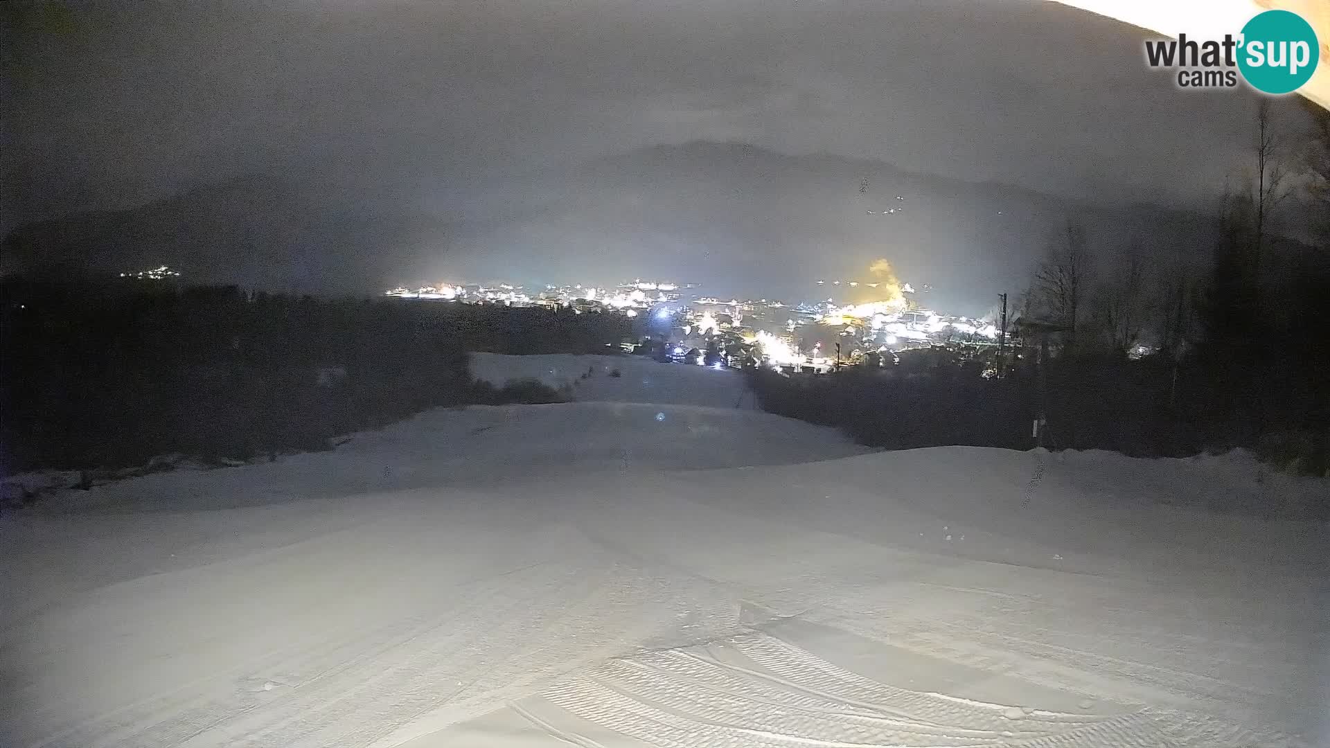 Spletna kamera Bohinjska Bistrica – Pogled v živo s smučišča Kozji Hrbet