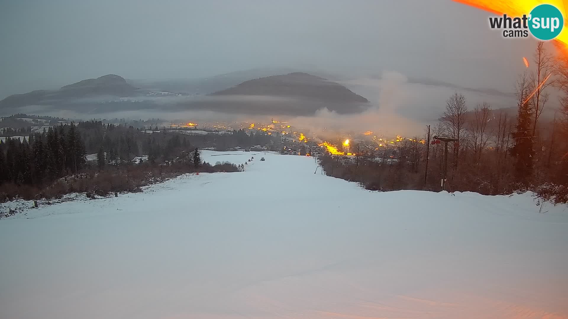 Spletna kamera Bohinjska Bistrica – Pogled v živo s smučišča Kozji Hrbet