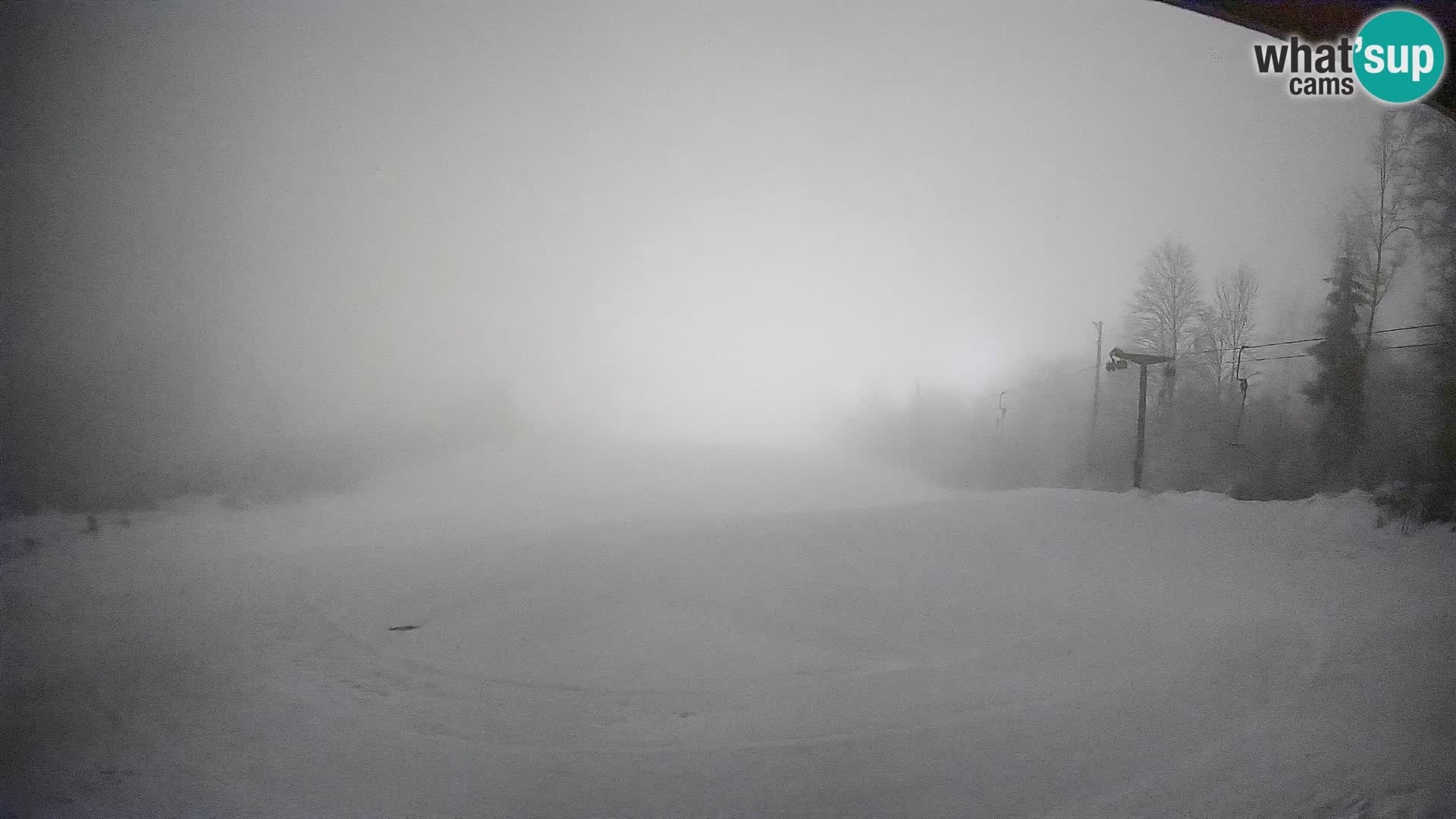Kamera uživo Bohinjska Bistrica – Pogled u stvarnom vremenu sa skijališta Kozji Hrbet