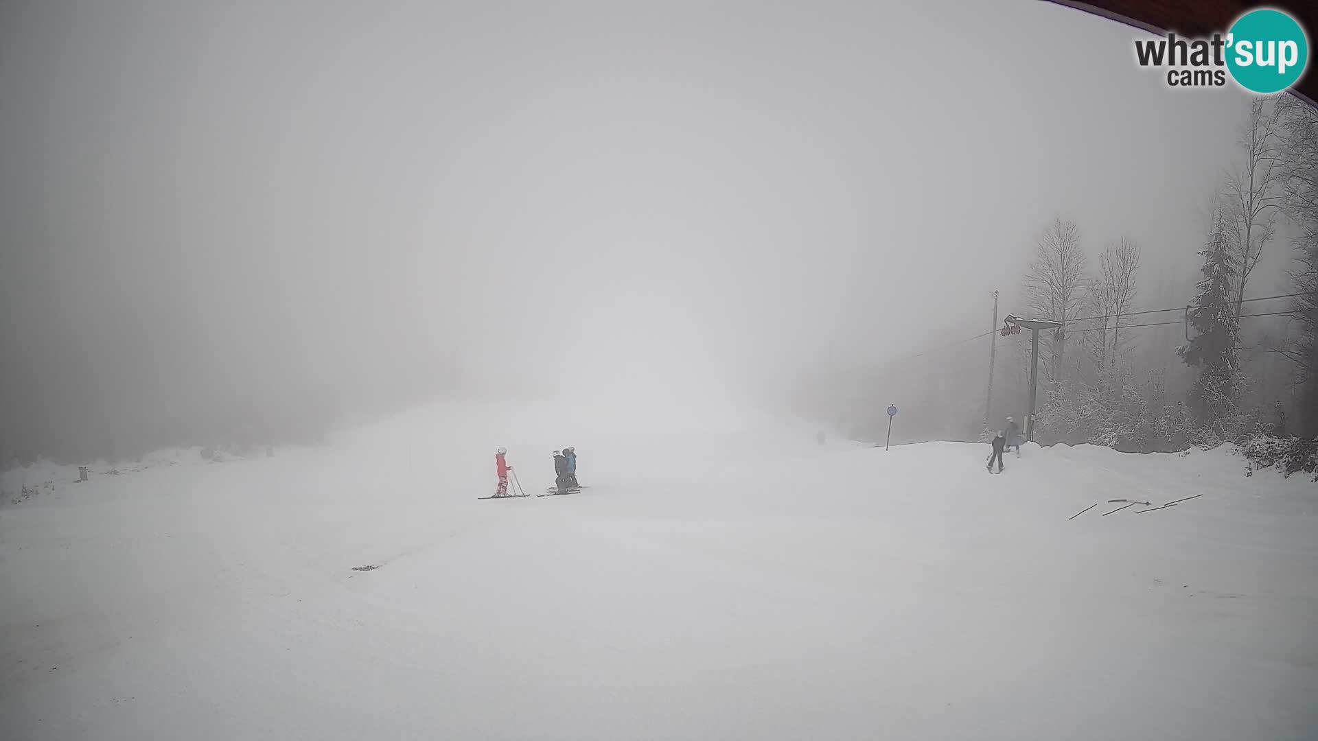 Kamera uživo Bohinjska Bistrica – Pogled u stvarnom vremenu sa skijališta Kozji Hrbet