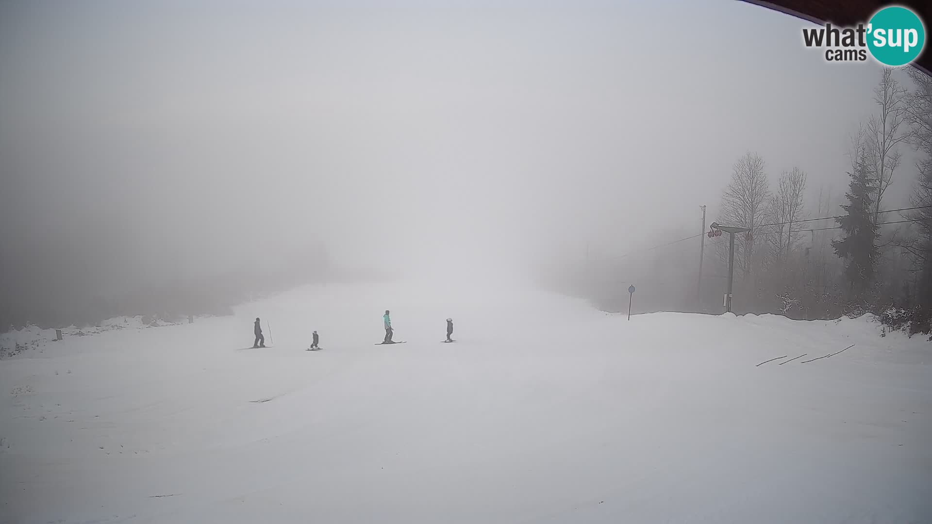 Kamera uživo Bohinjska Bistrica – Pogled u stvarnom vremenu sa skijališta Kozji Hrbet