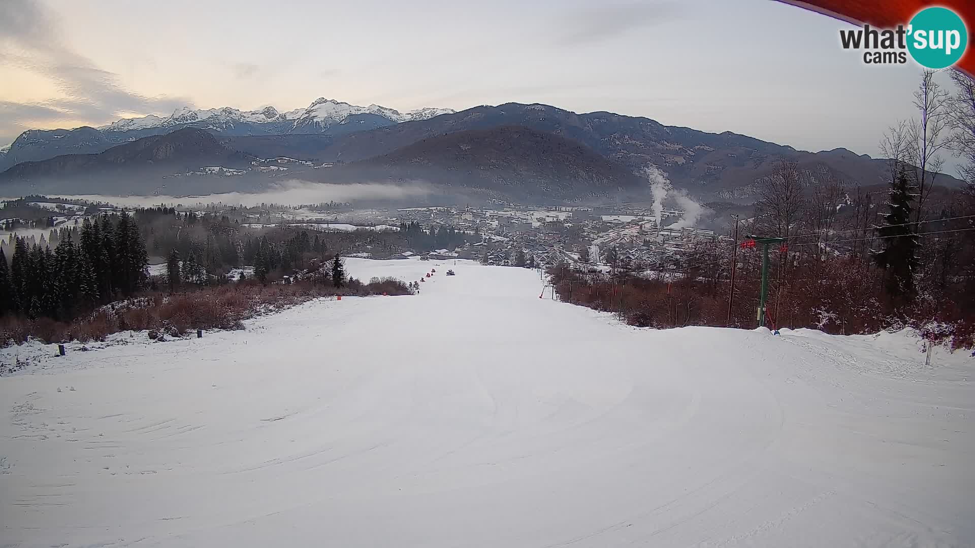 Spletna kamera Bohinjska Bistrica – Pogled v živo s smučišča Kozji Hrbet