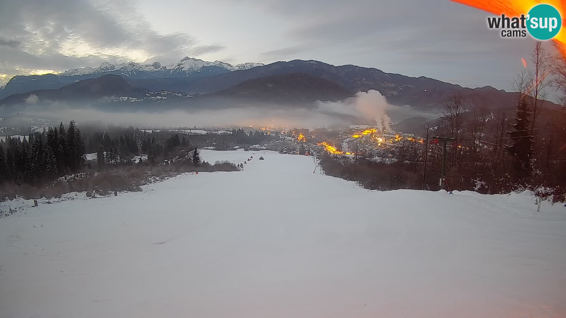 Kamera uživo Bohinjska Bistrica – Pogled u stvarnom vremenu sa skijališta Kozji Hrbet