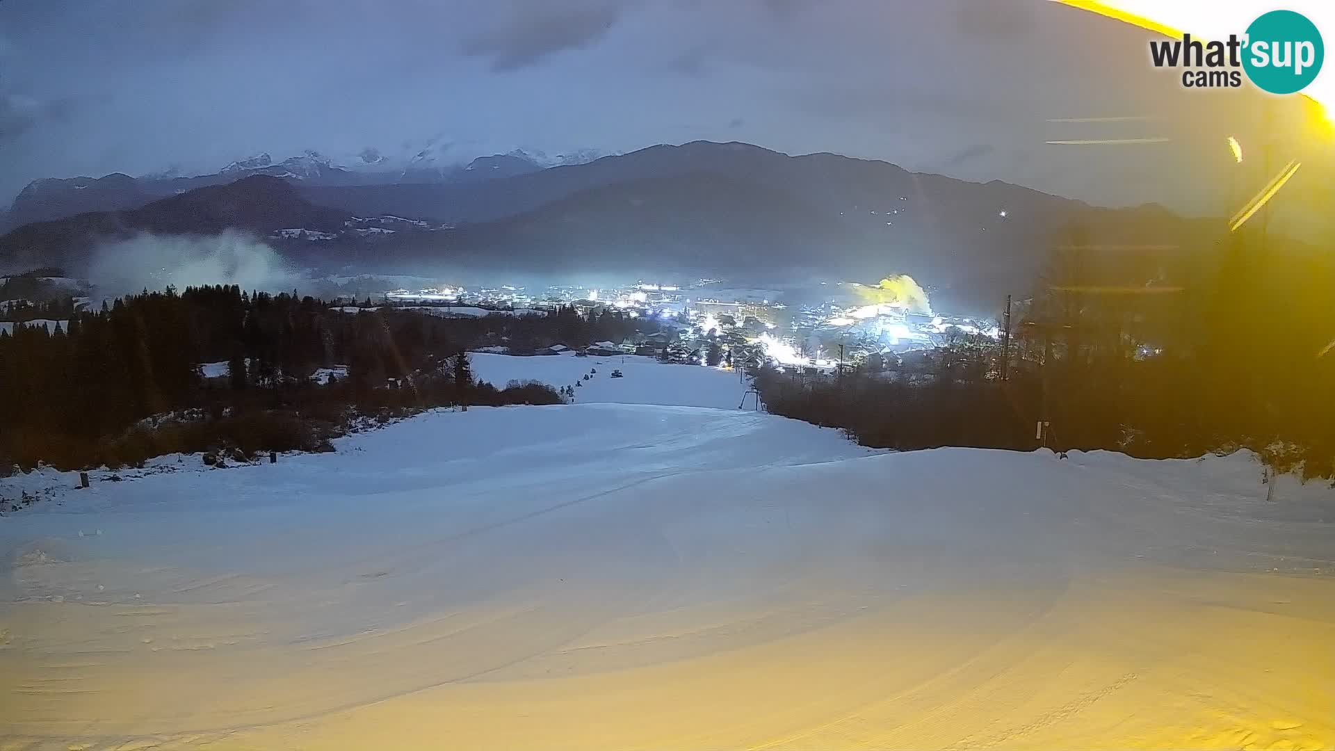 Kamera uživo Bohinjska Bistrica – Pogled u stvarnom vremenu sa skijališta Kozji Hrbet