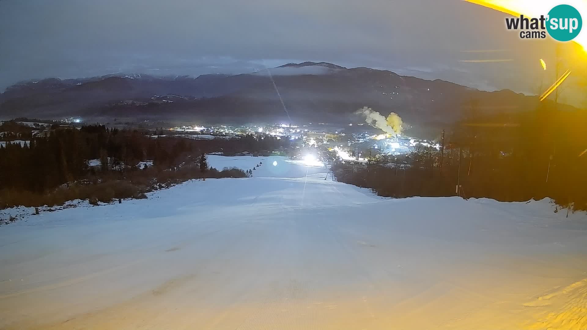 Spletna kamera Bohinjska Bistrica – Pogled v živo s smučišča Kozji Hrbet