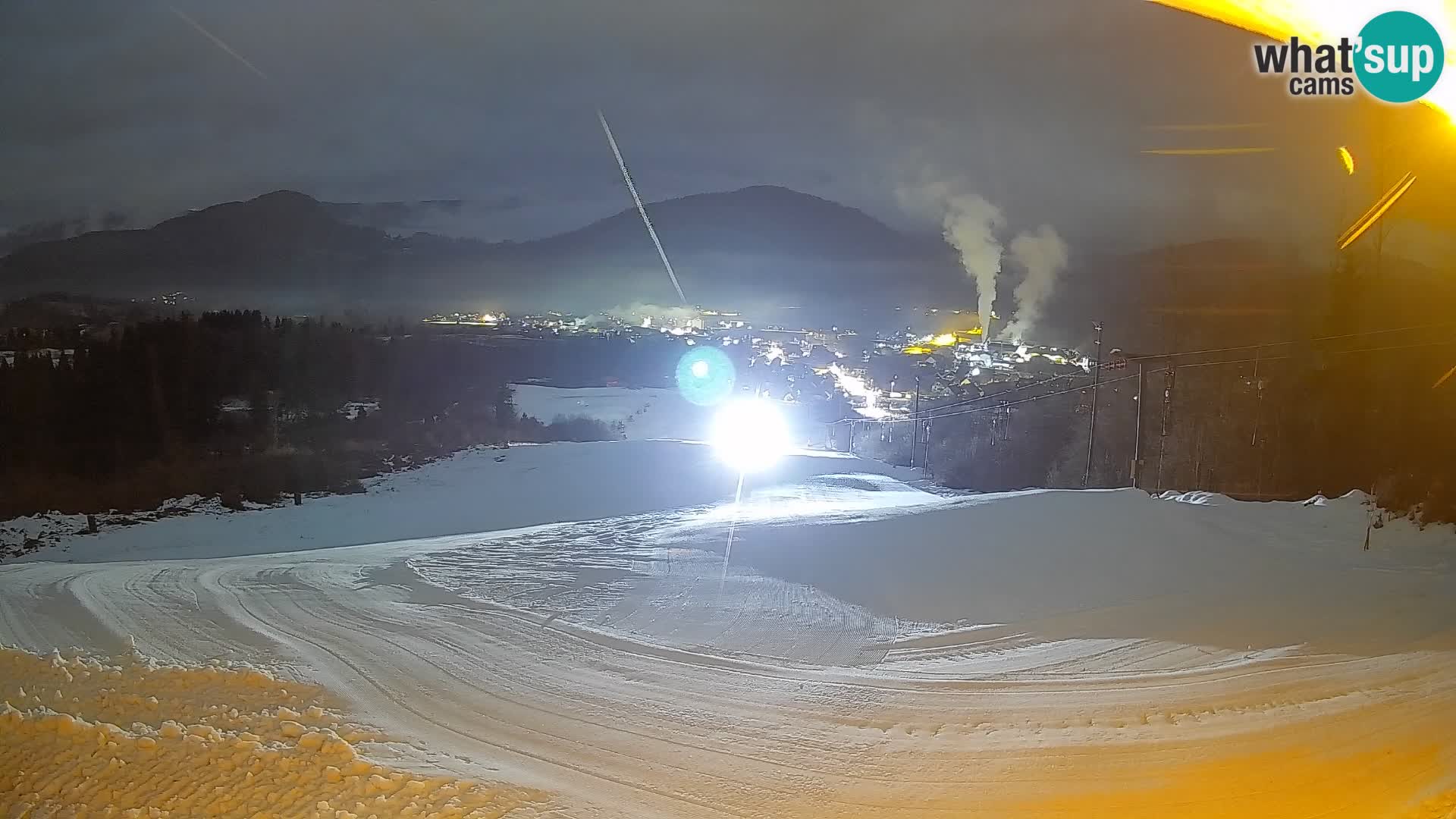 Kamera uživo Bohinjska Bistrica – Pogled u stvarnom vremenu sa skijališta Kozji Hrbet