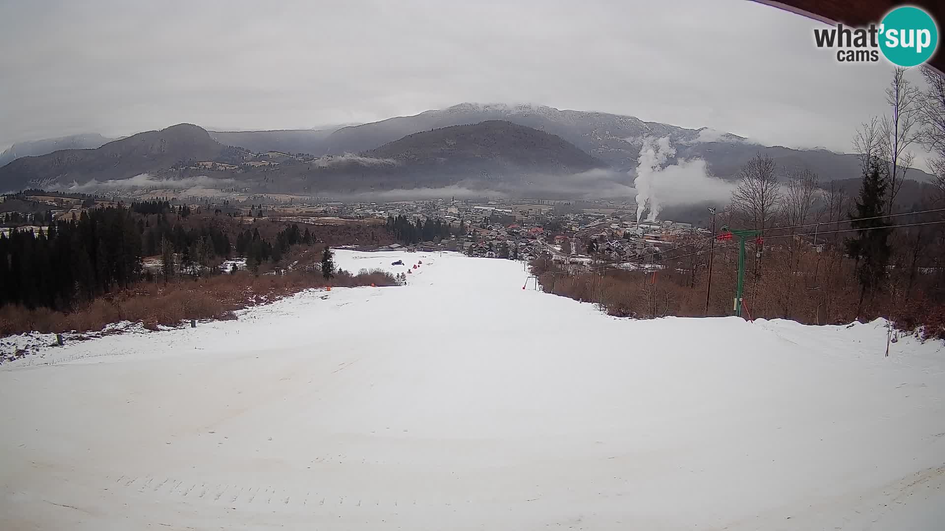 Spletna kamera Bohinjska Bistrica – Pogled v živo s smučišča Kozji Hrbet