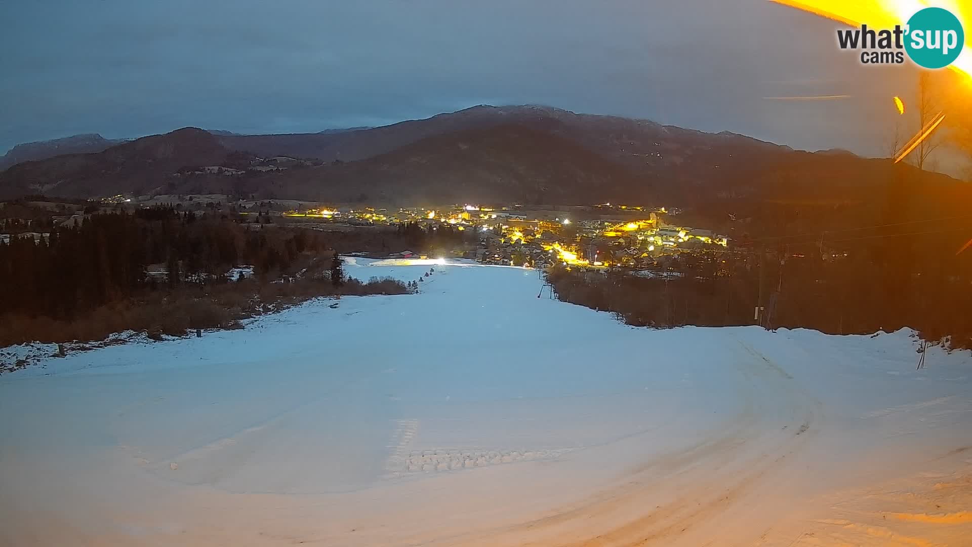 Spletna kamera Bohinjska Bistrica – Pogled v živo s smučišča Kozji Hrbet