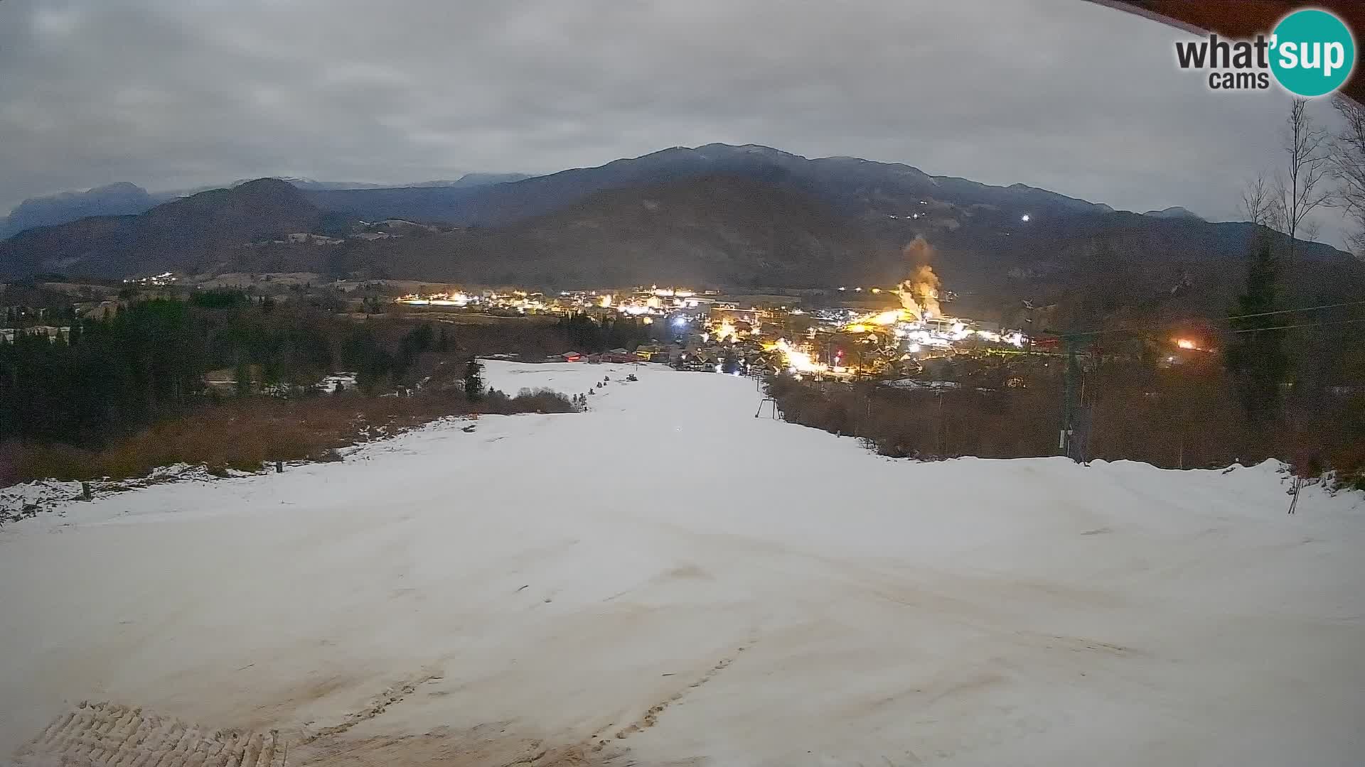 Spletna kamera Bohinjska Bistrica – Pogled v živo s smučišča Kozji Hrbet