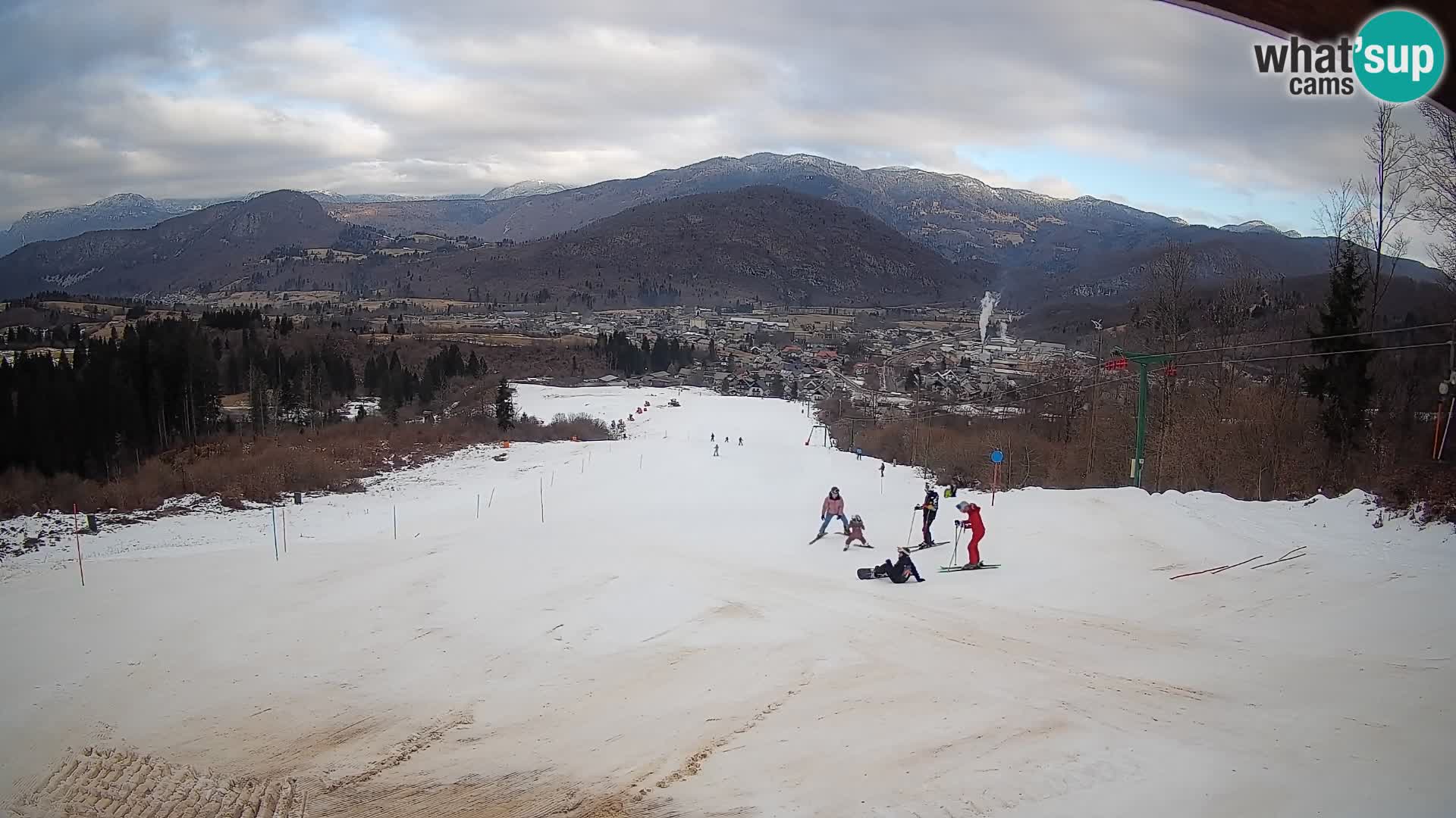 Spletna kamera Bohinjska Bistrica – Pogled v živo s smučišča Kozji Hrbet
