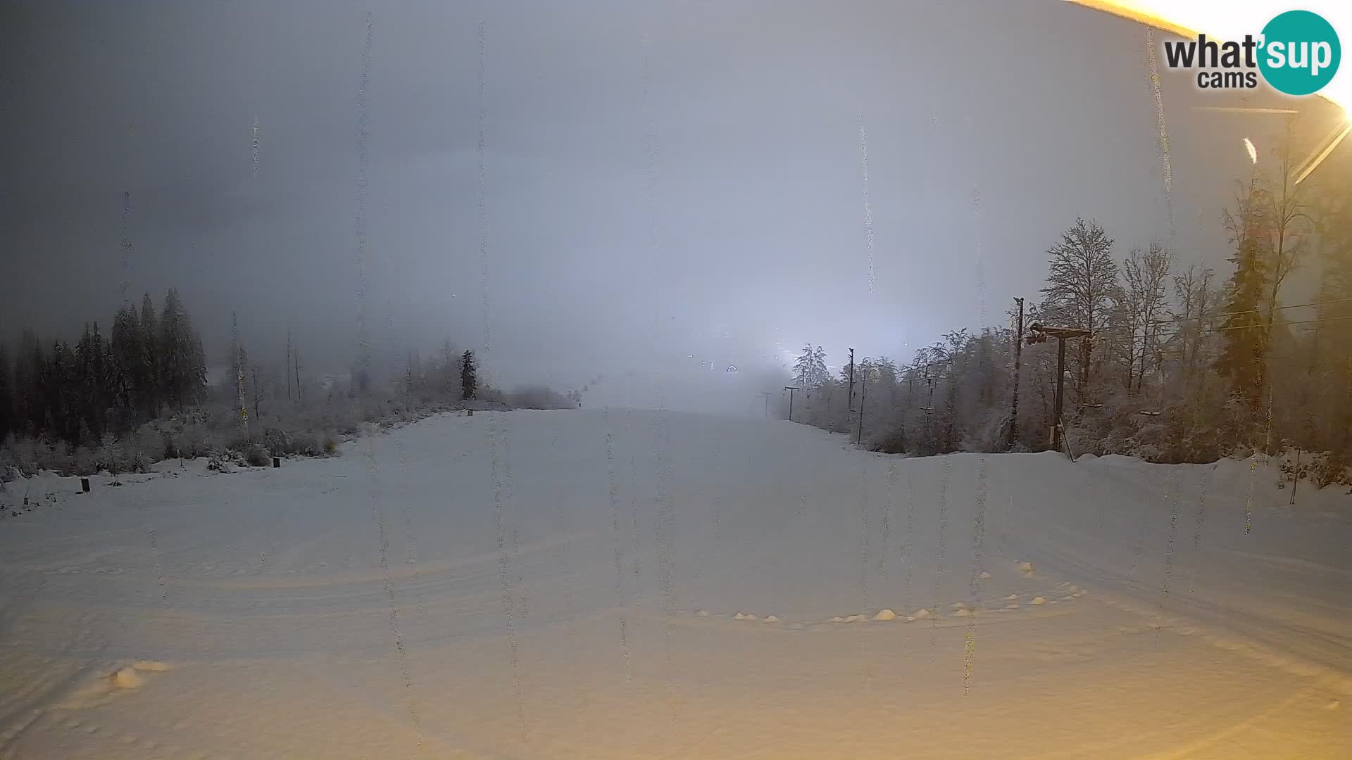 Spletna kamera Bohinjska Bistrica – Pogled v živo s smučišča Kozji Hrbet