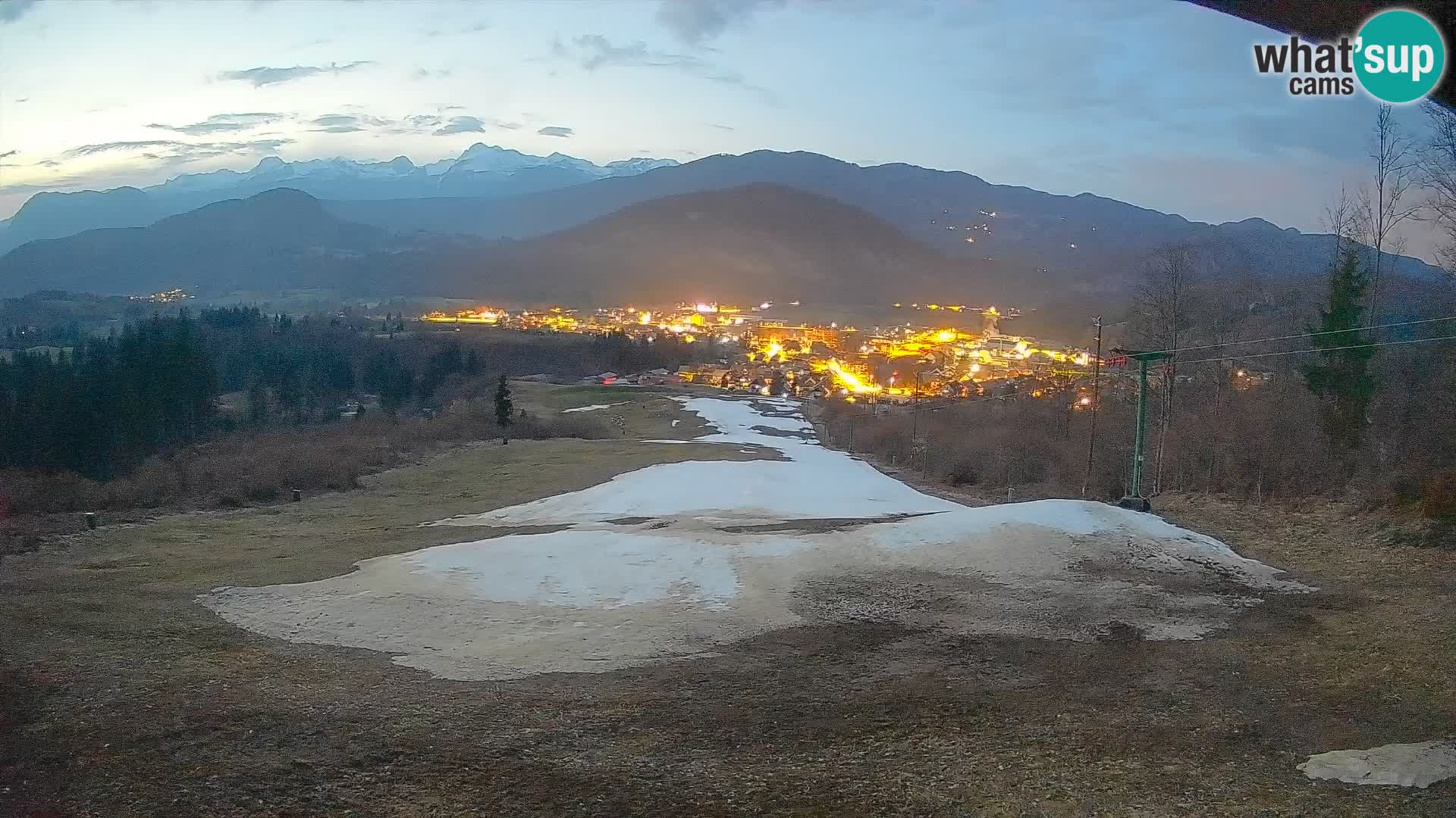 Kamera uživo Bohinjska Bistrica – Pogled u stvarnom vremenu sa skijališta Kozji Hrbet