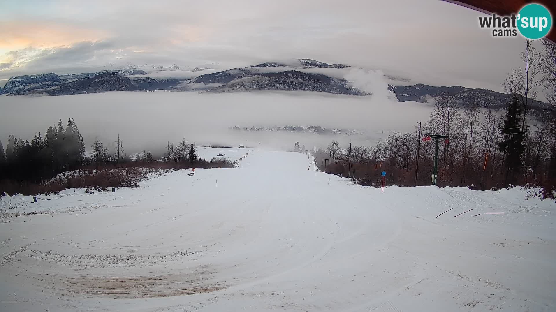 Spletna kamera Bohinjska Bistrica – Pogled v živo s smučišča Kozji Hrbet