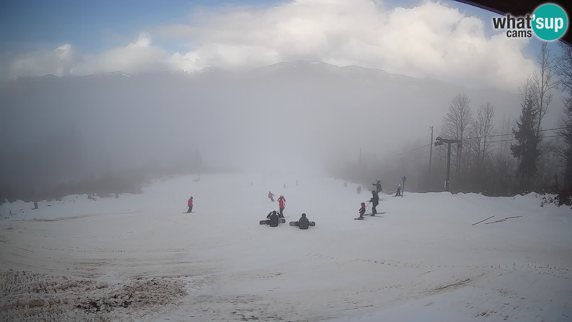 Spletna kamera Bohinjska Bistrica – Pogled v živo s smučišča Kozji Hrbet