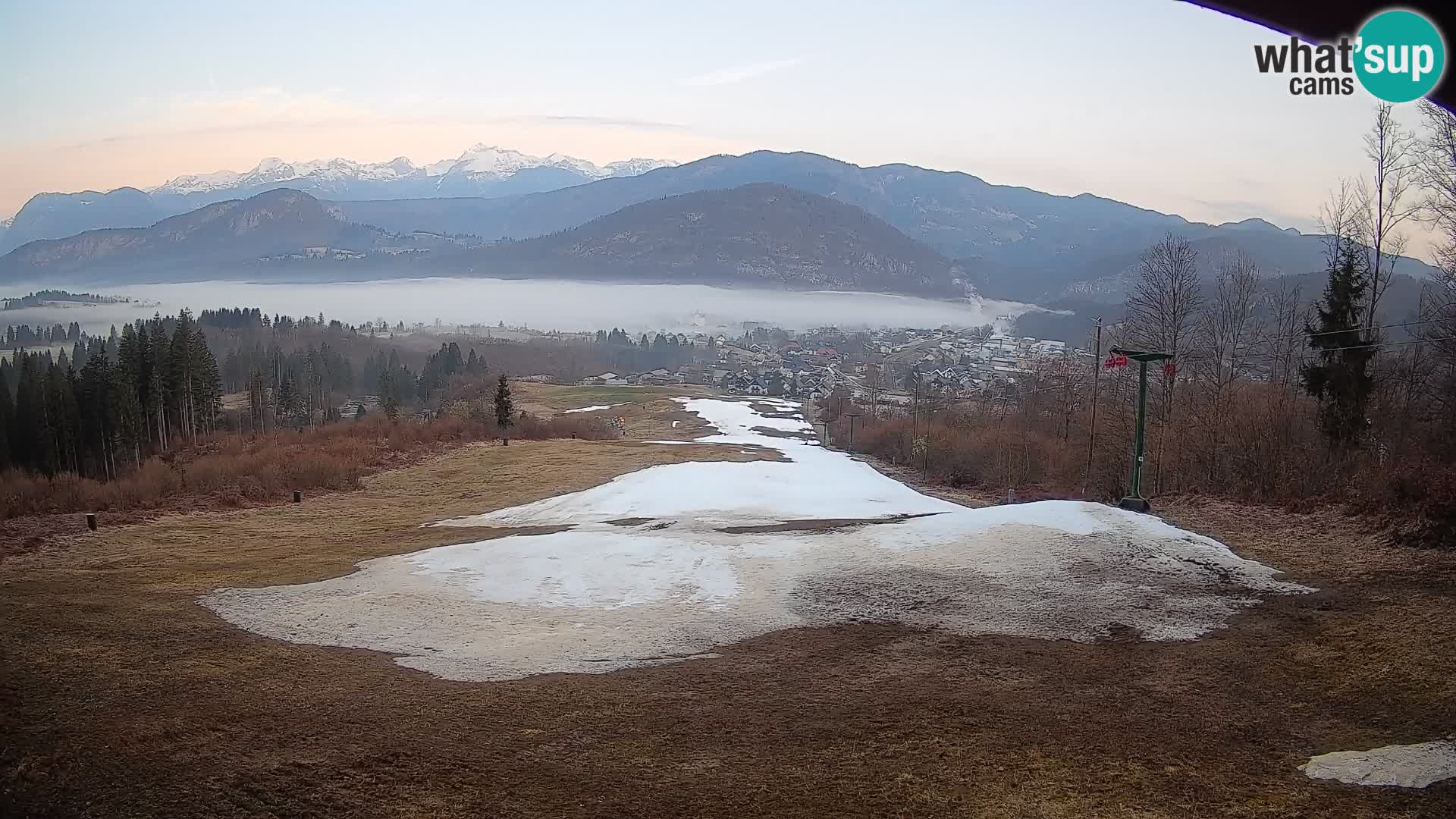 Spletna kamera Bohinjska Bistrica – Pogled v živo s smučišča Kozji Hrbet