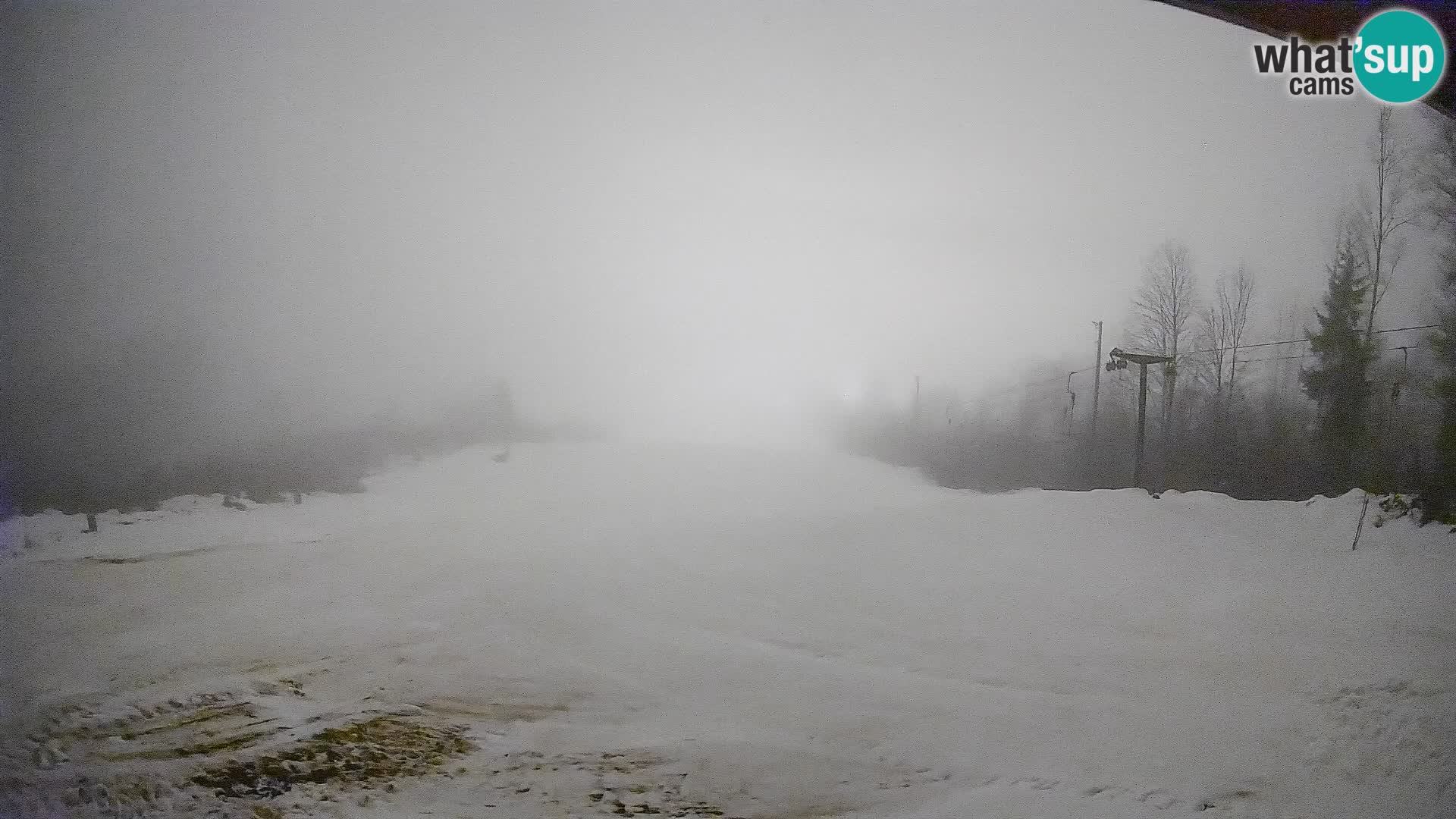 Kamera uživo Bohinjska Bistrica – Pogled u stvarnom vremenu sa skijališta Kozji Hrbet