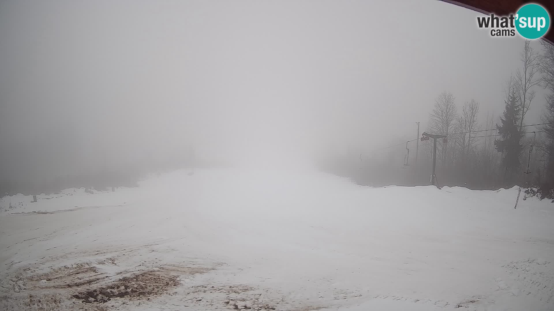 Kamera uživo Bohinjska Bistrica – Pogled u stvarnom vremenu sa skijališta Kozji Hrbet