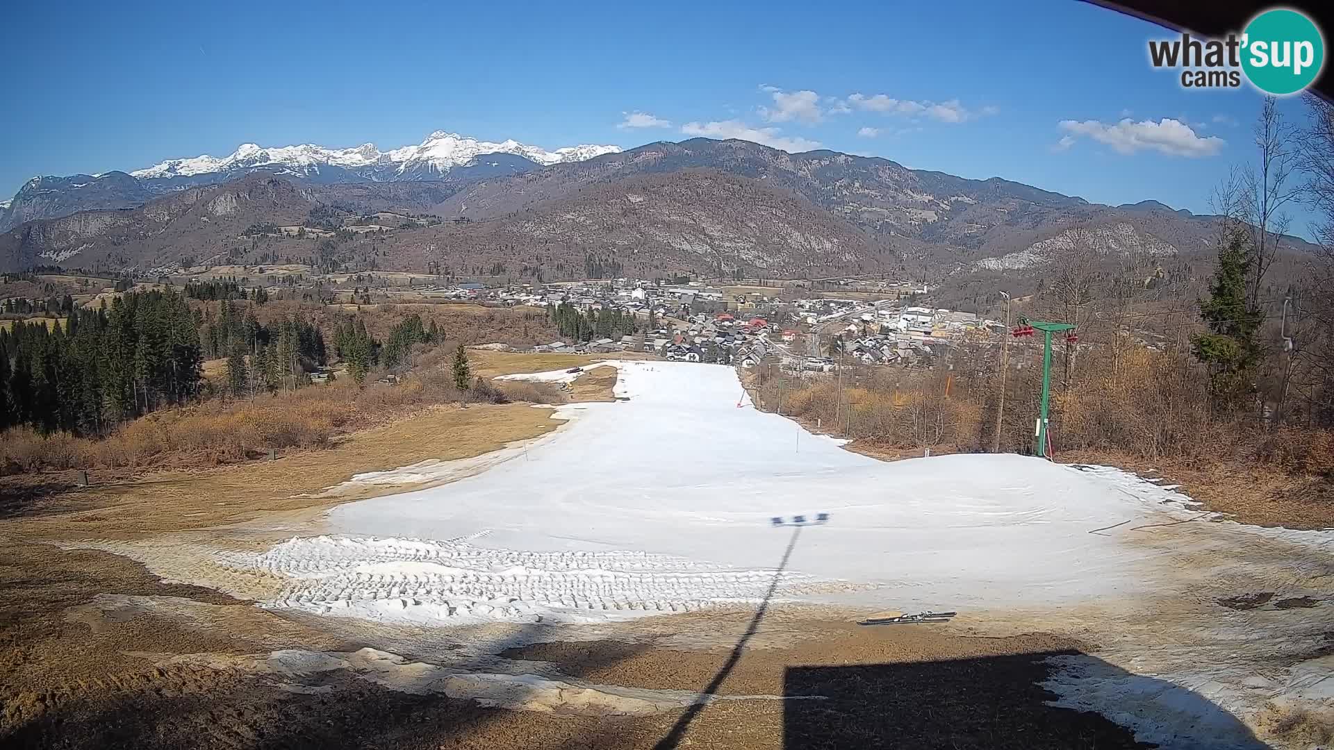 Spletna kamera Bohinjska Bistrica – Pogled v živo s smučišča Kozji Hrbet