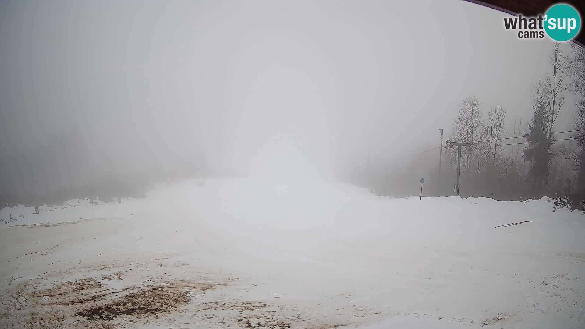 Kamera uživo Bohinjska Bistrica – Pogled u stvarnom vremenu sa skijališta Kozji Hrbet