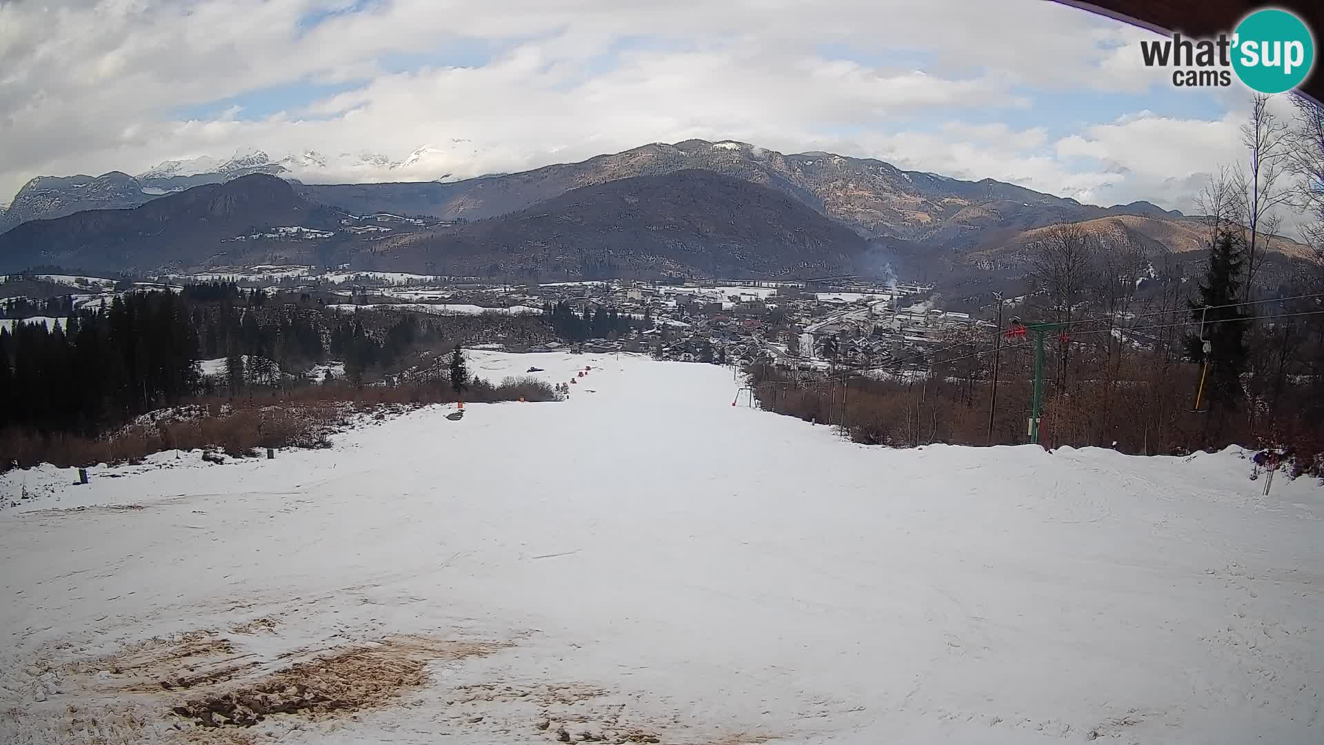 Spletna kamera Bohinjska Bistrica – Pogled v živo s smučišča Kozji Hrbet