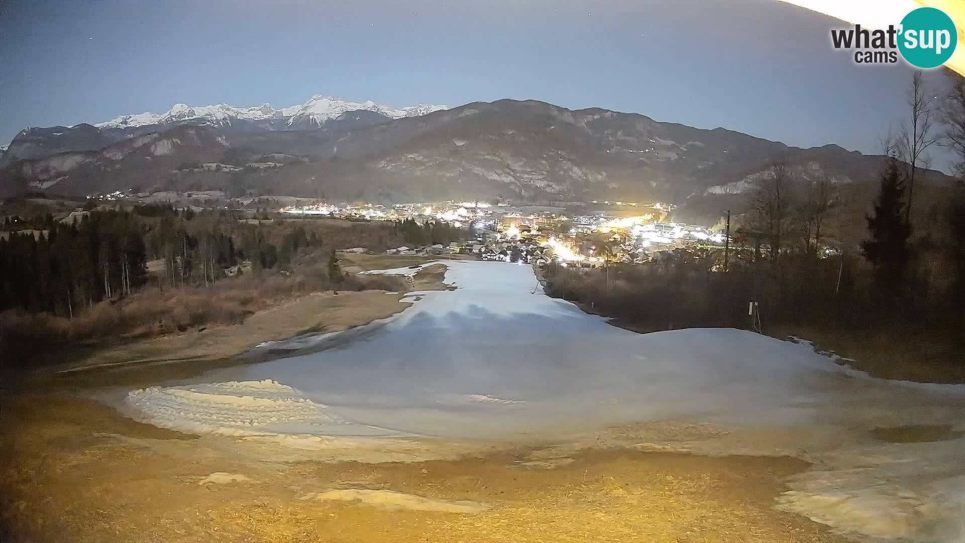 Kamera uživo Bohinjska Bistrica – Pogled u stvarnom vremenu sa skijališta Kozji Hrbet