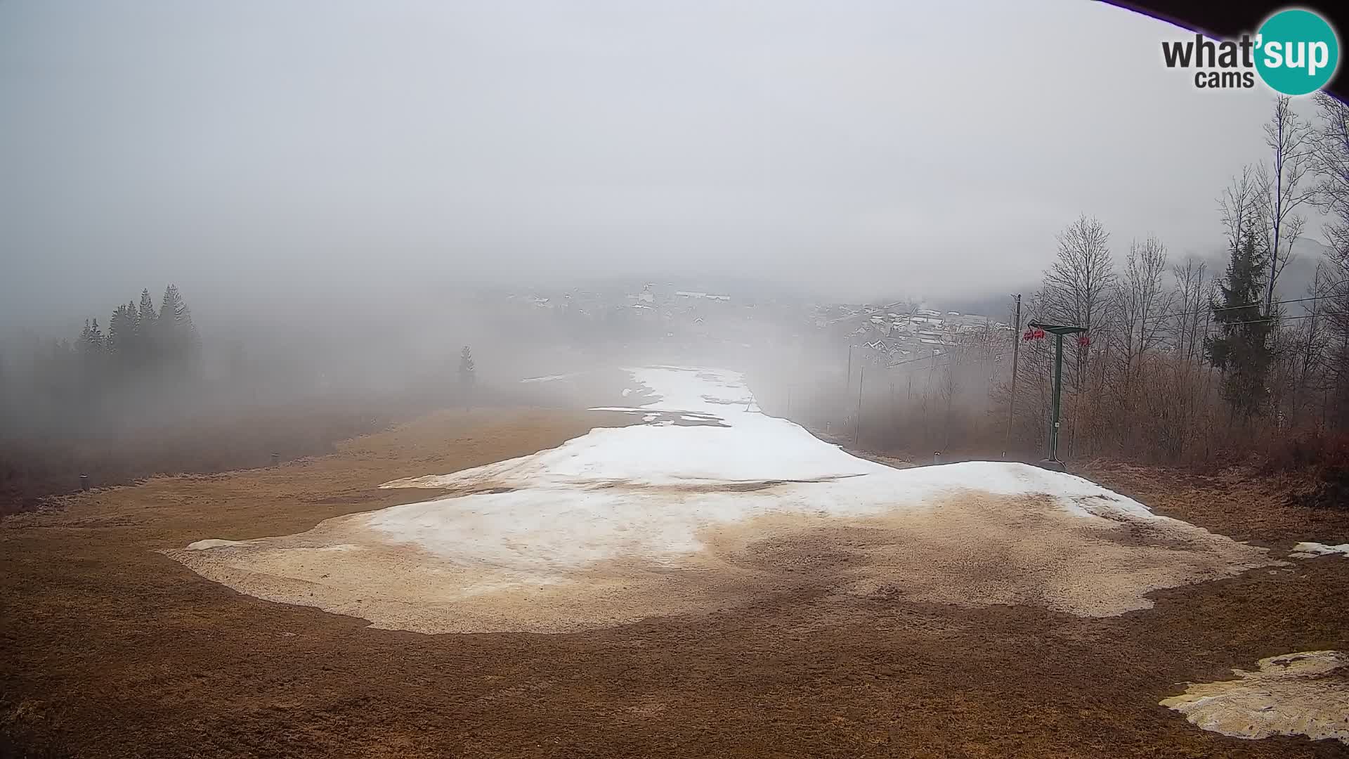 Kamera uživo Bohinjska Bistrica – Pogled u stvarnom vremenu sa skijališta Kozji Hrbet
