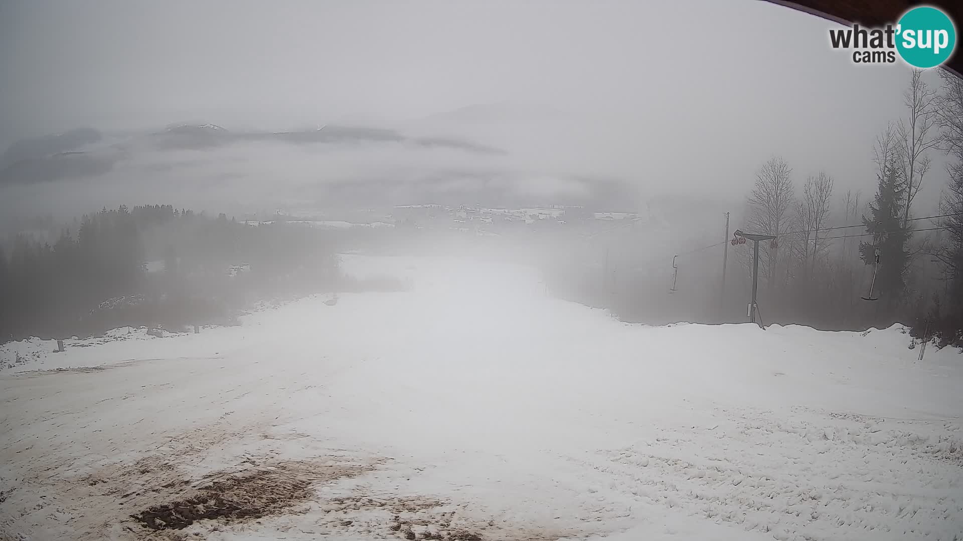 Kamera uživo Bohinjska Bistrica – Pogled u stvarnom vremenu sa skijališta Kozji Hrbet