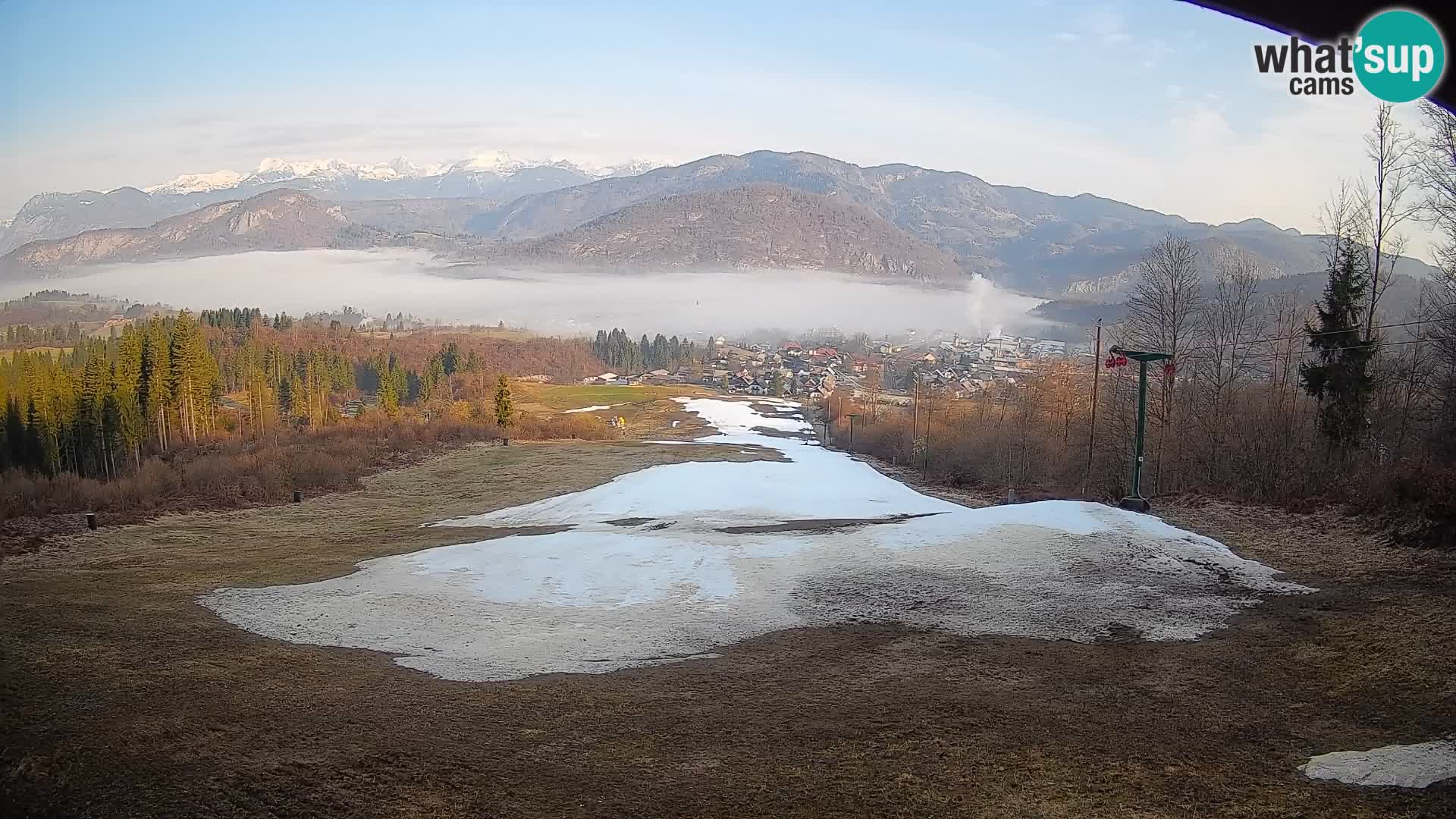 Spletna kamera Bohinjska Bistrica – Pogled v živo s smučišča Kozji Hrbet