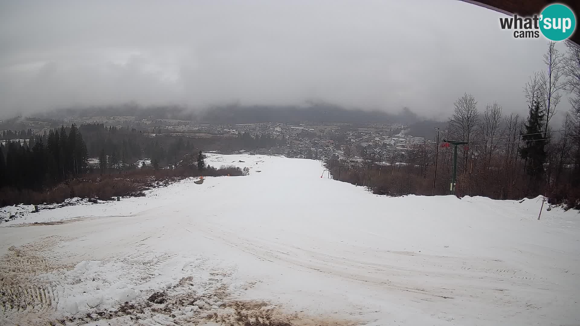 Spletna kamera Bohinjska Bistrica – Pogled v živo s smučišča Kozji Hrbet