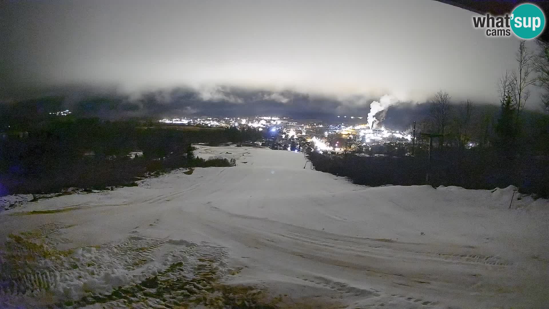 Spletna kamera Bohinjska Bistrica – Pogled v živo s smučišča Kozji Hrbet