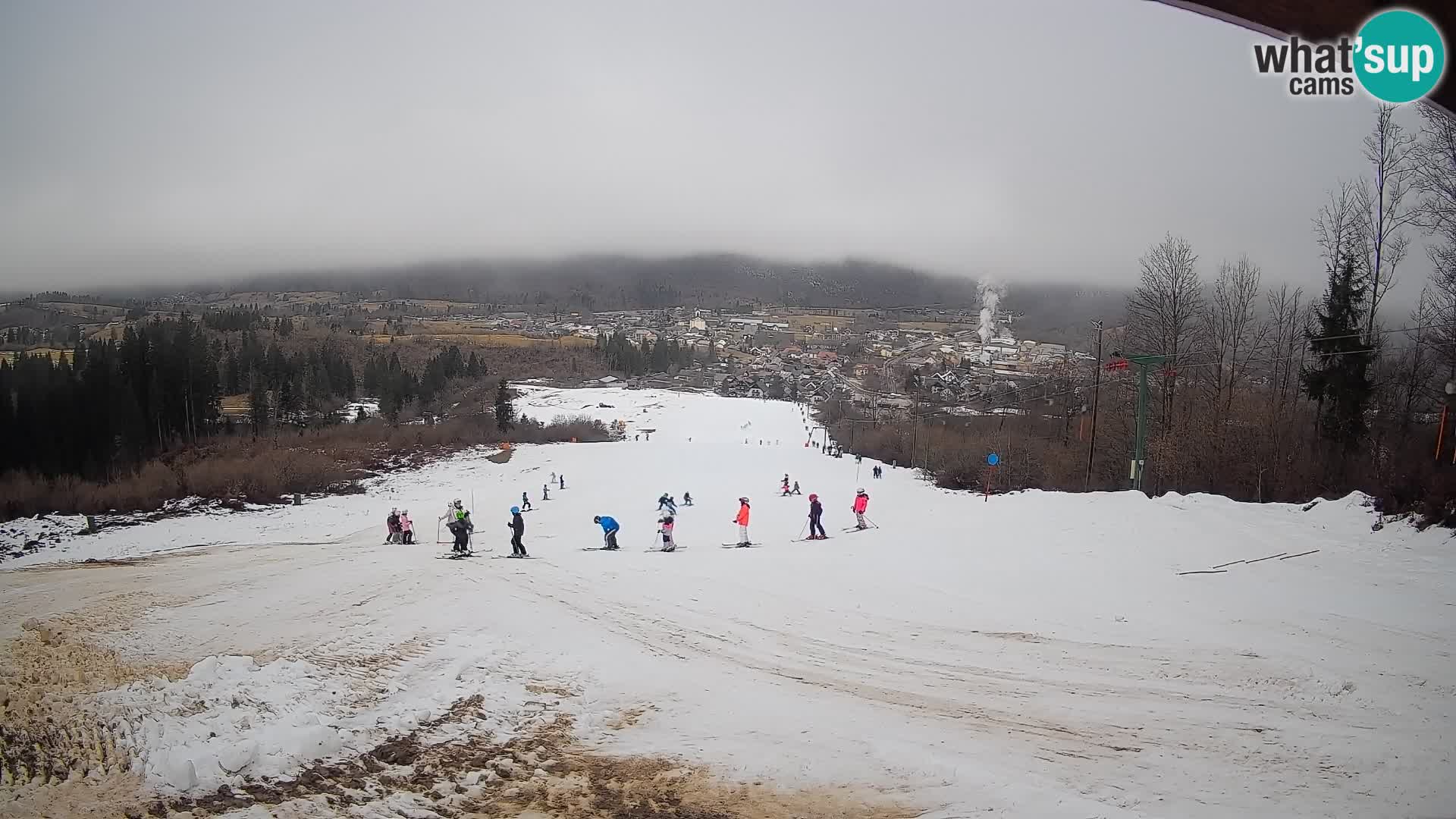 Kamera uživo Bohinjska Bistrica – Pogled u stvarnom vremenu sa skijališta Kozji Hrbet