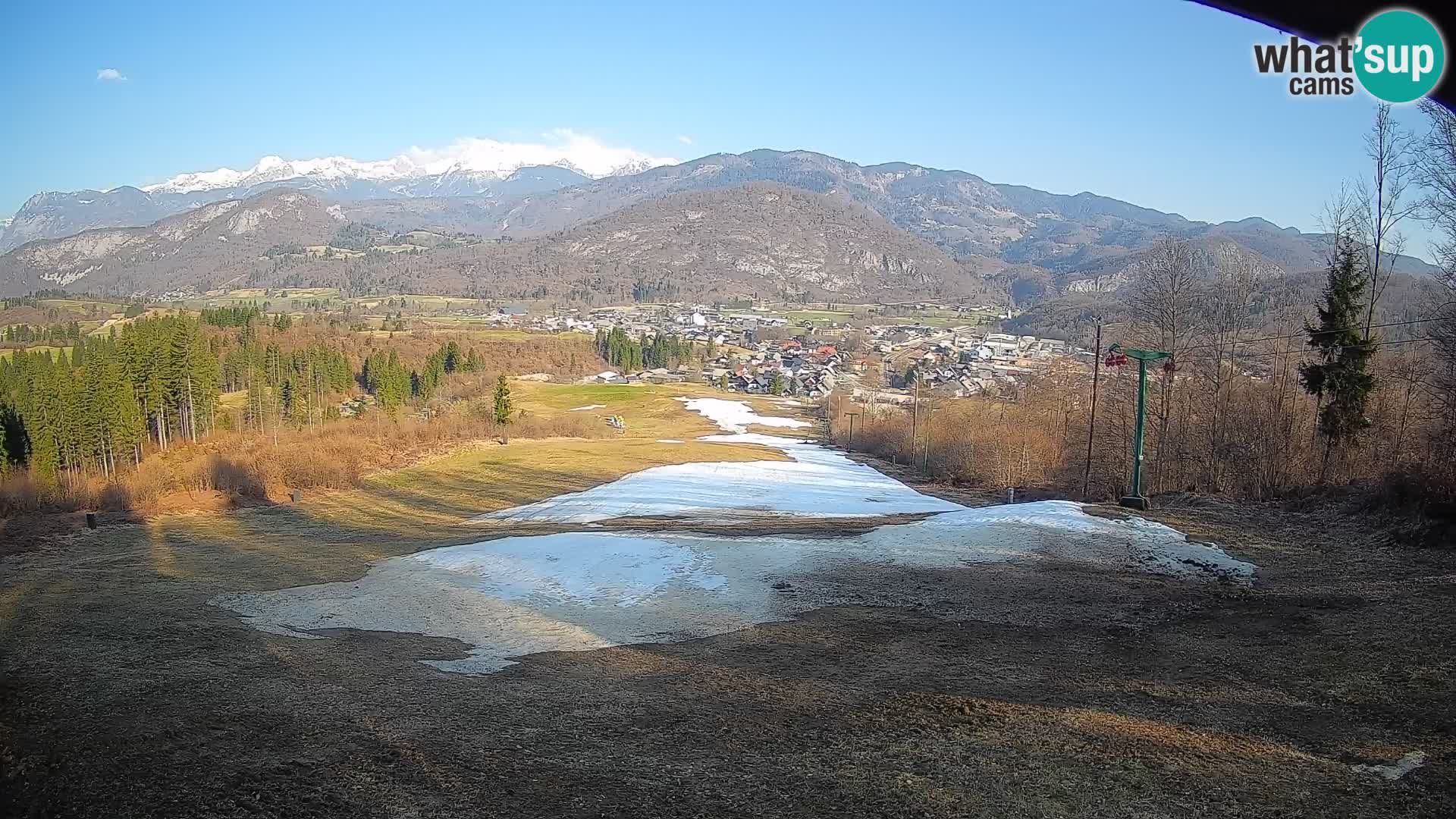Spletna kamera Bohinjska Bistrica – Pogled v živo s smučišča Kozji Hrbet