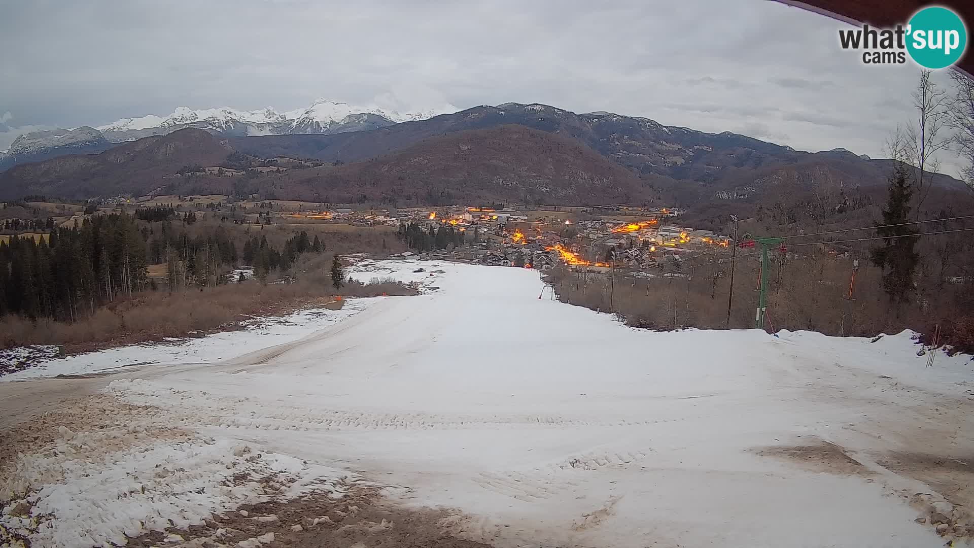 Spletna kamera Bohinjska Bistrica – Pogled v živo s smučišča Kozji Hrbet