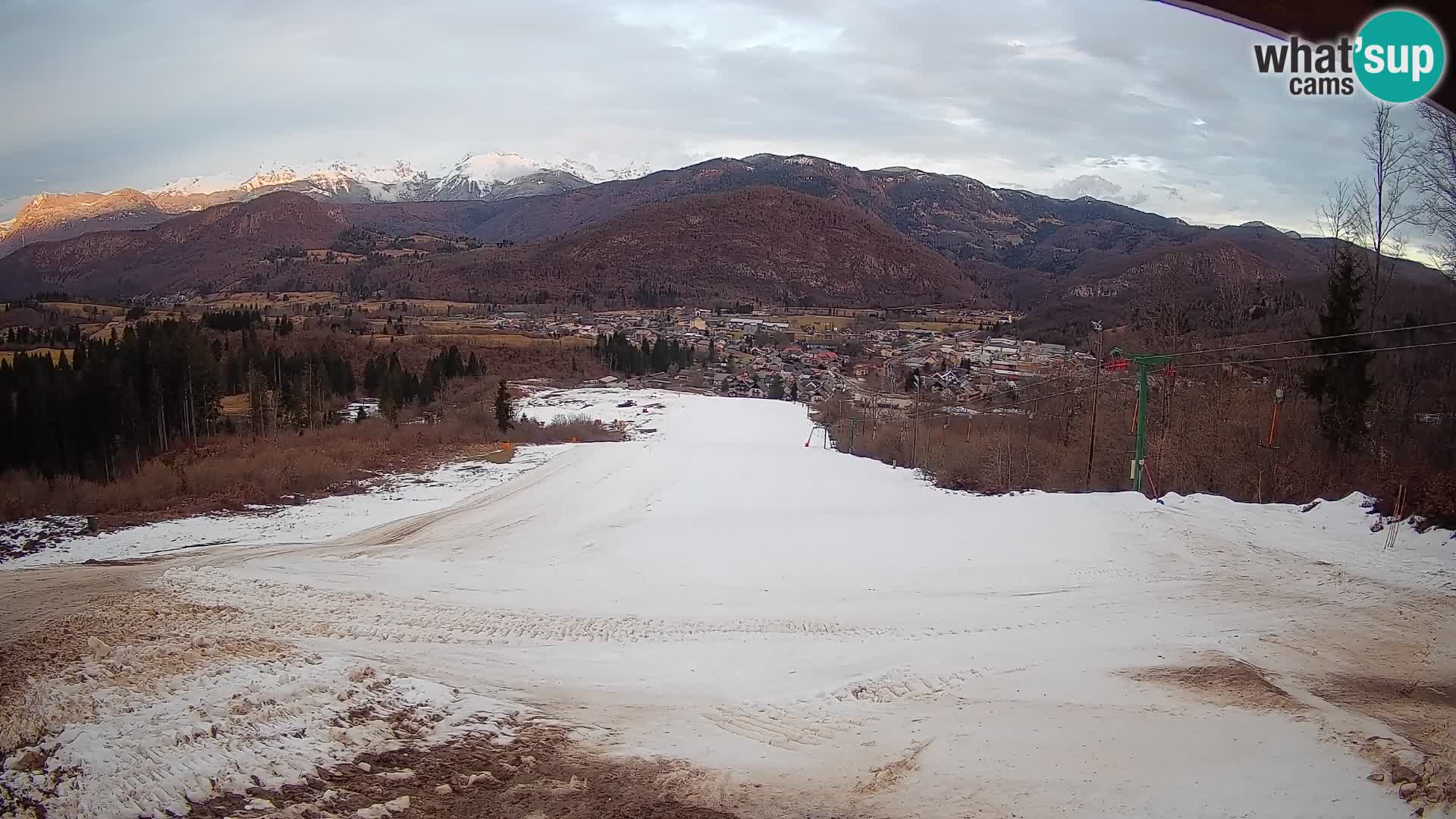 Kamera uživo Bohinjska Bistrica – Pogled u stvarnom vremenu sa skijališta Kozji Hrbet