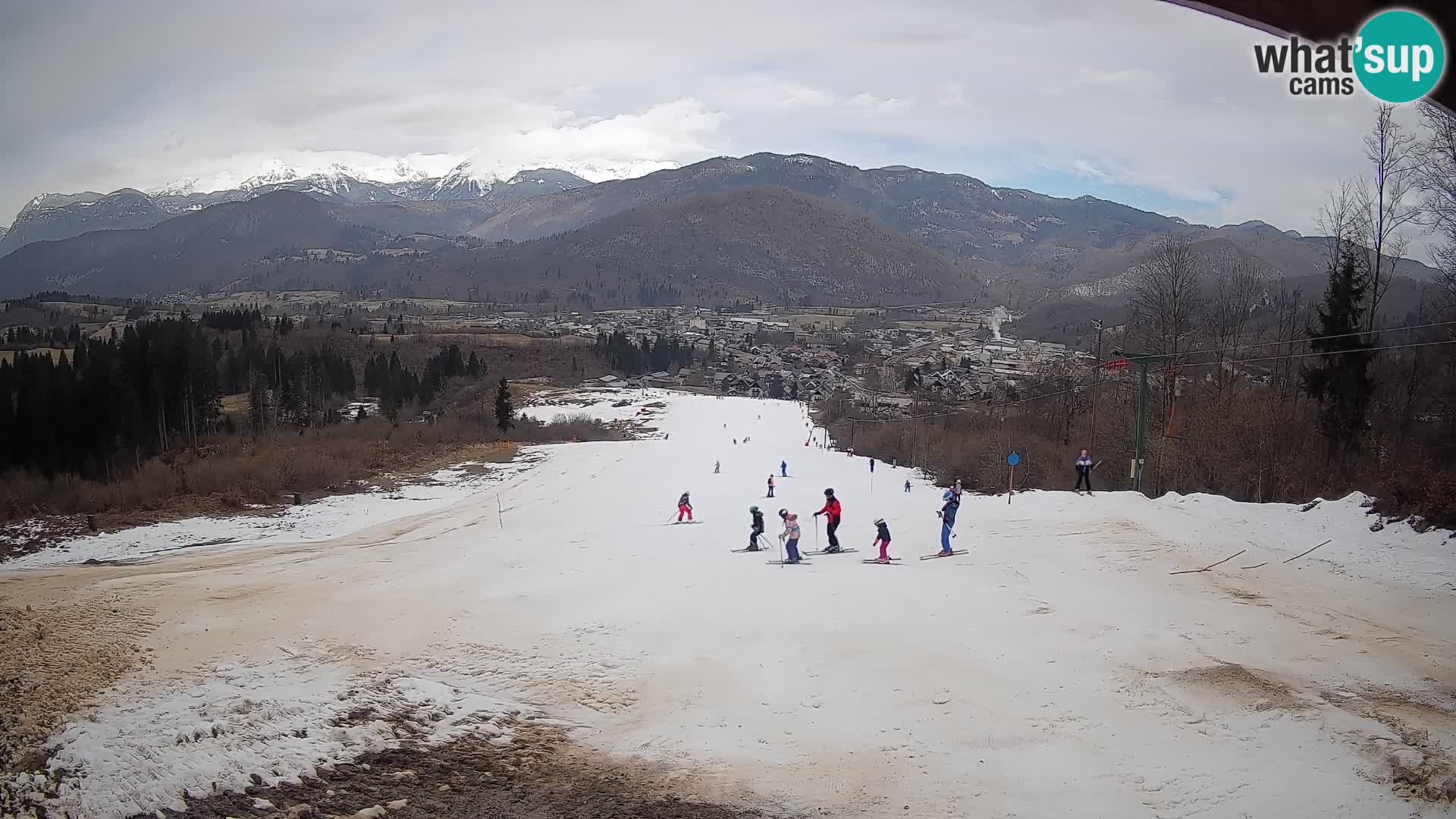 Kamera uživo Bohinjska Bistrica – Pogled u stvarnom vremenu sa skijališta Kozji Hrbet