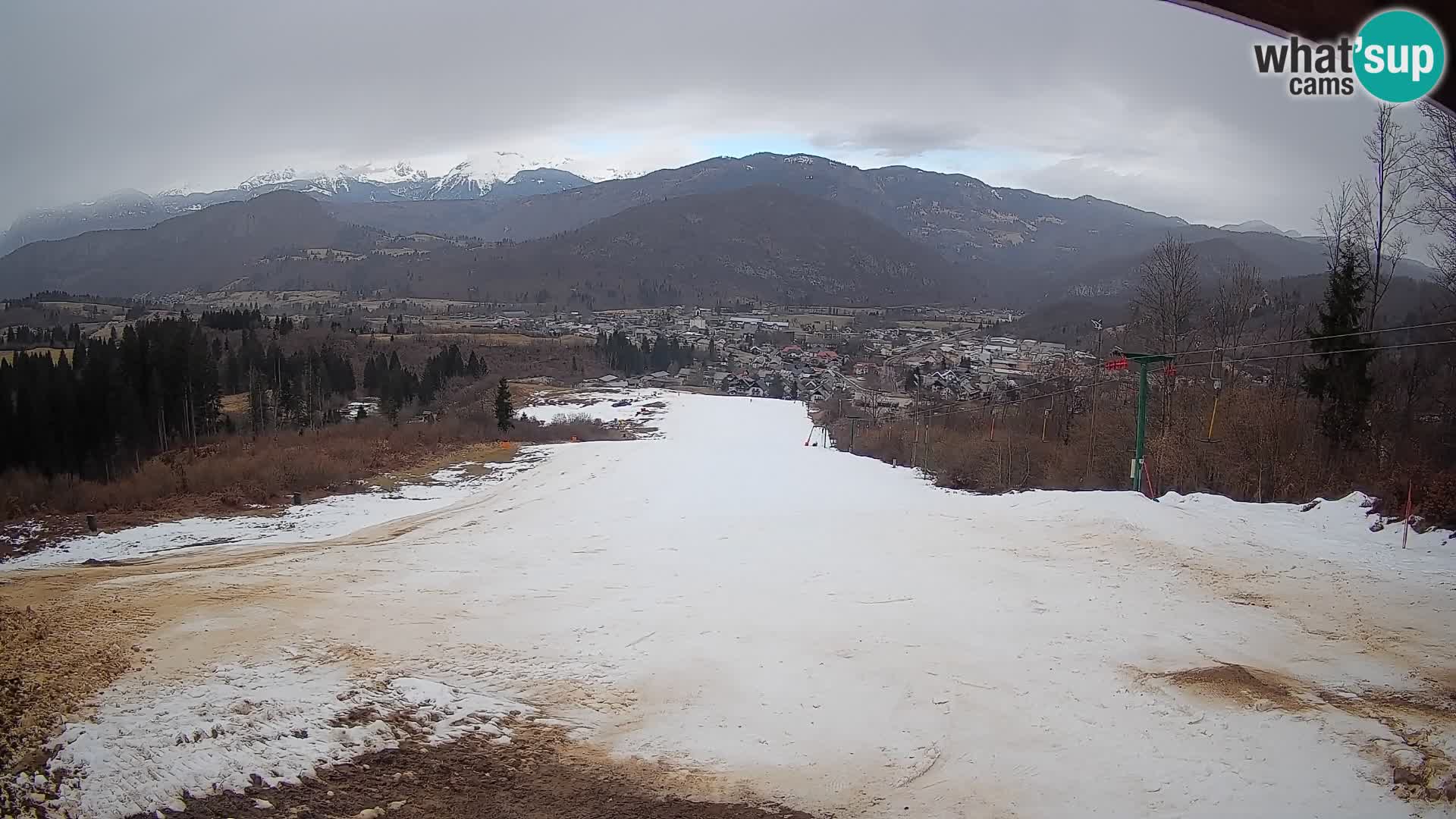Kamera uživo Bohinjska Bistrica – Pogled u stvarnom vremenu sa skijališta Kozji Hrbet