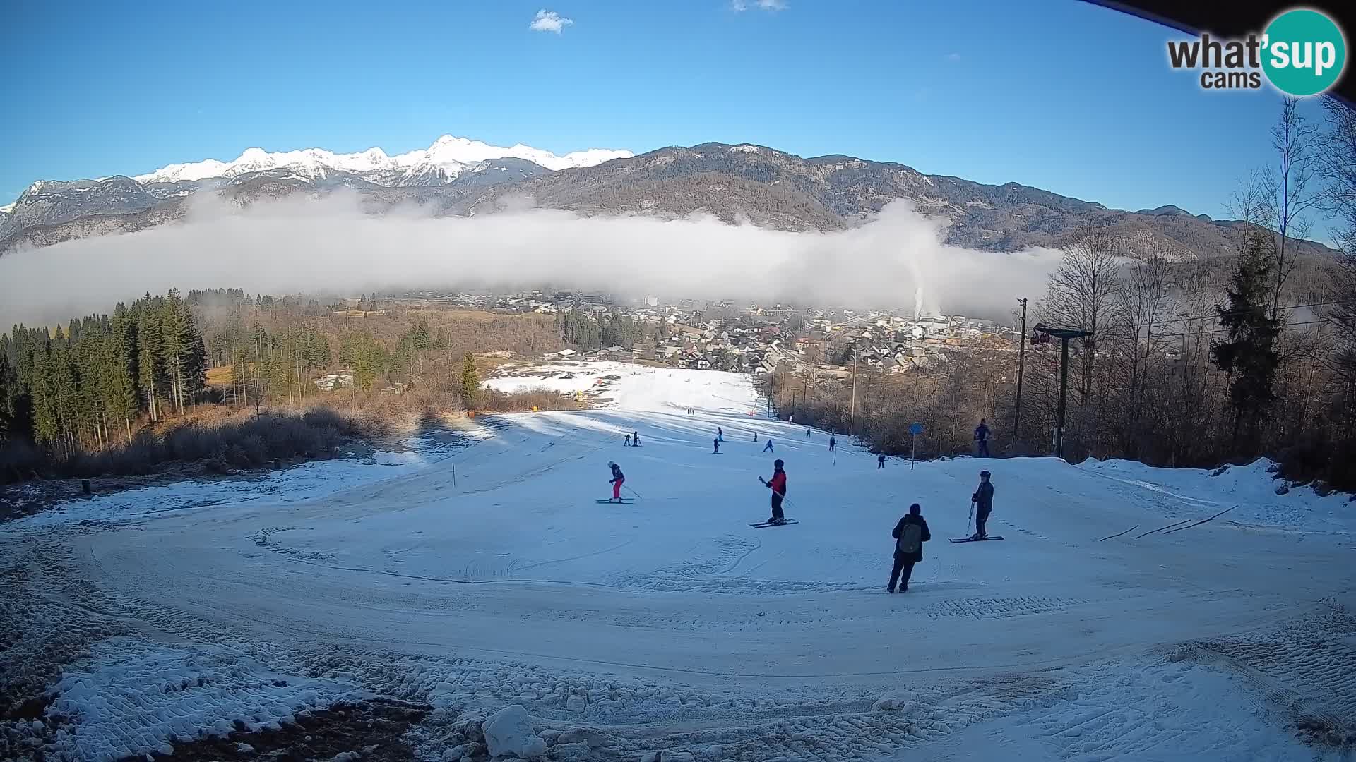 Spletna kamera Bohinjska Bistrica – Pogled v živo s smučišča Kozji Hrbet