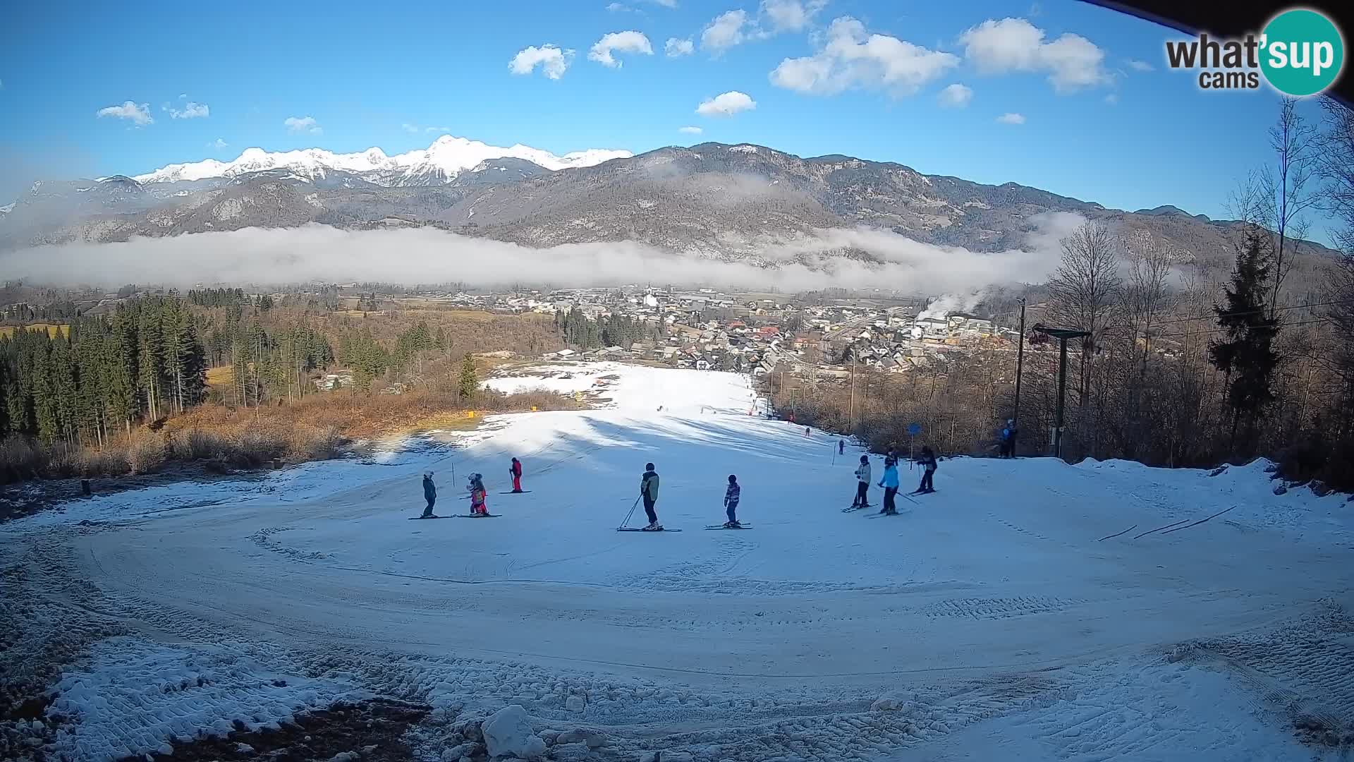 Kamera uživo Bohinjska Bistrica – Pogled u stvarnom vremenu sa skijališta Kozji Hrbet