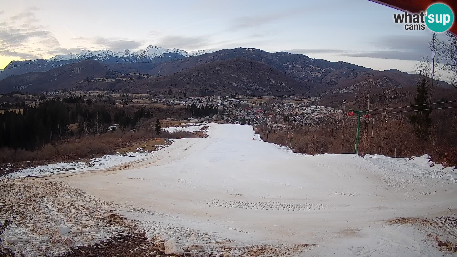 Kamera uživo Bohinjska Bistrica – Pogled u stvarnom vremenu sa skijališta Kozji Hrbet
