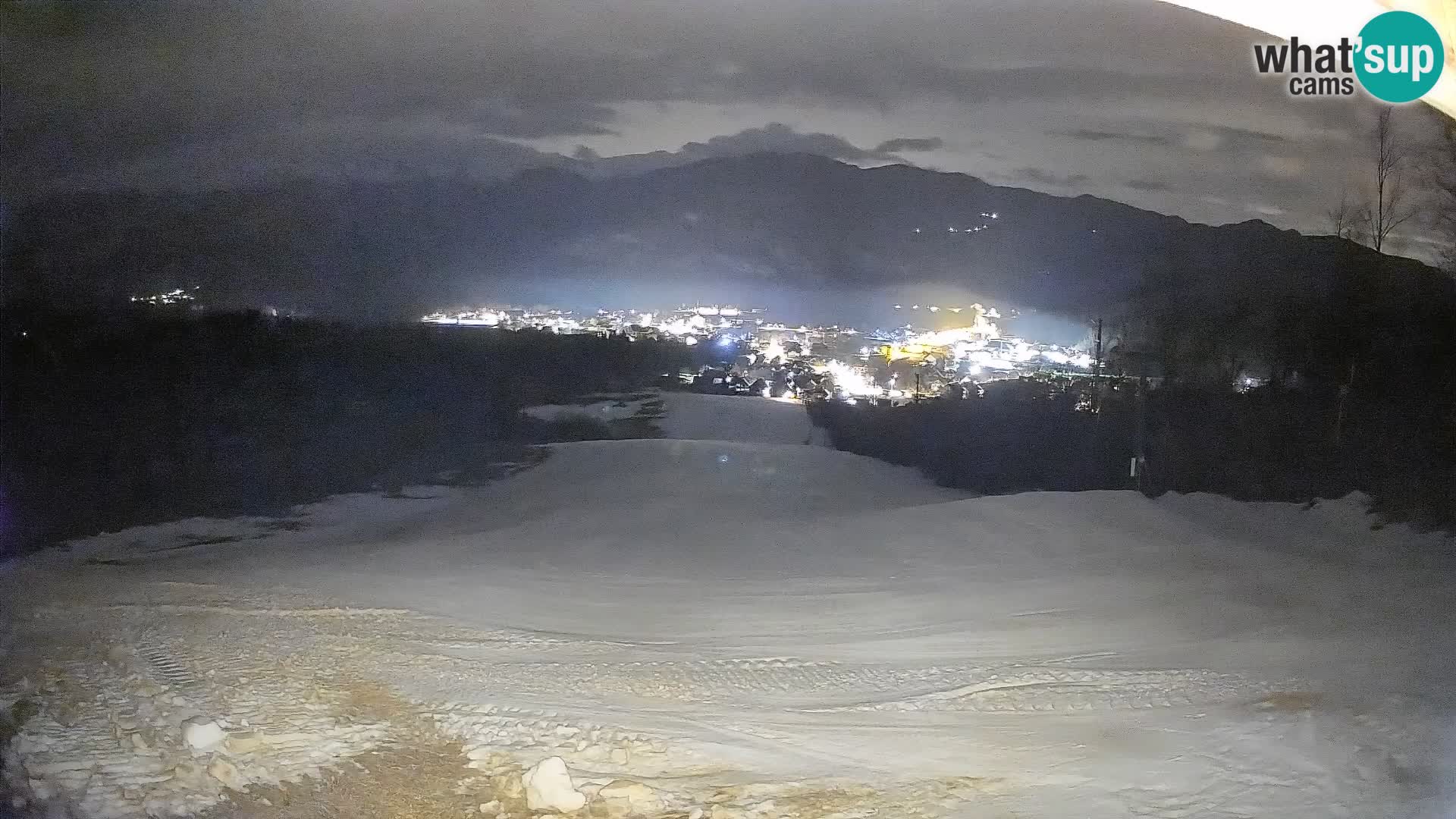 Spletna kamera Bohinjska Bistrica – Pogled v živo s smučišča Kozji Hrbet