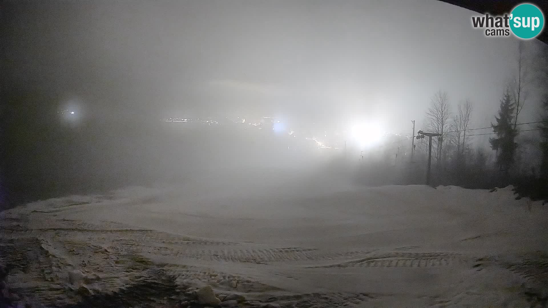 Kamera uživo Bohinjska Bistrica – Pogled u stvarnom vremenu sa skijališta Kozji Hrbet