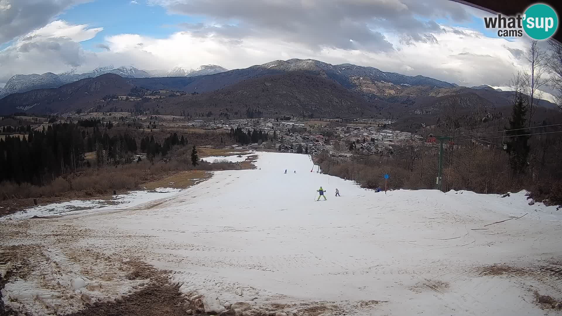 Kamera uživo Bohinjska Bistrica – Pogled u stvarnom vremenu sa skijališta Kozji Hrbet