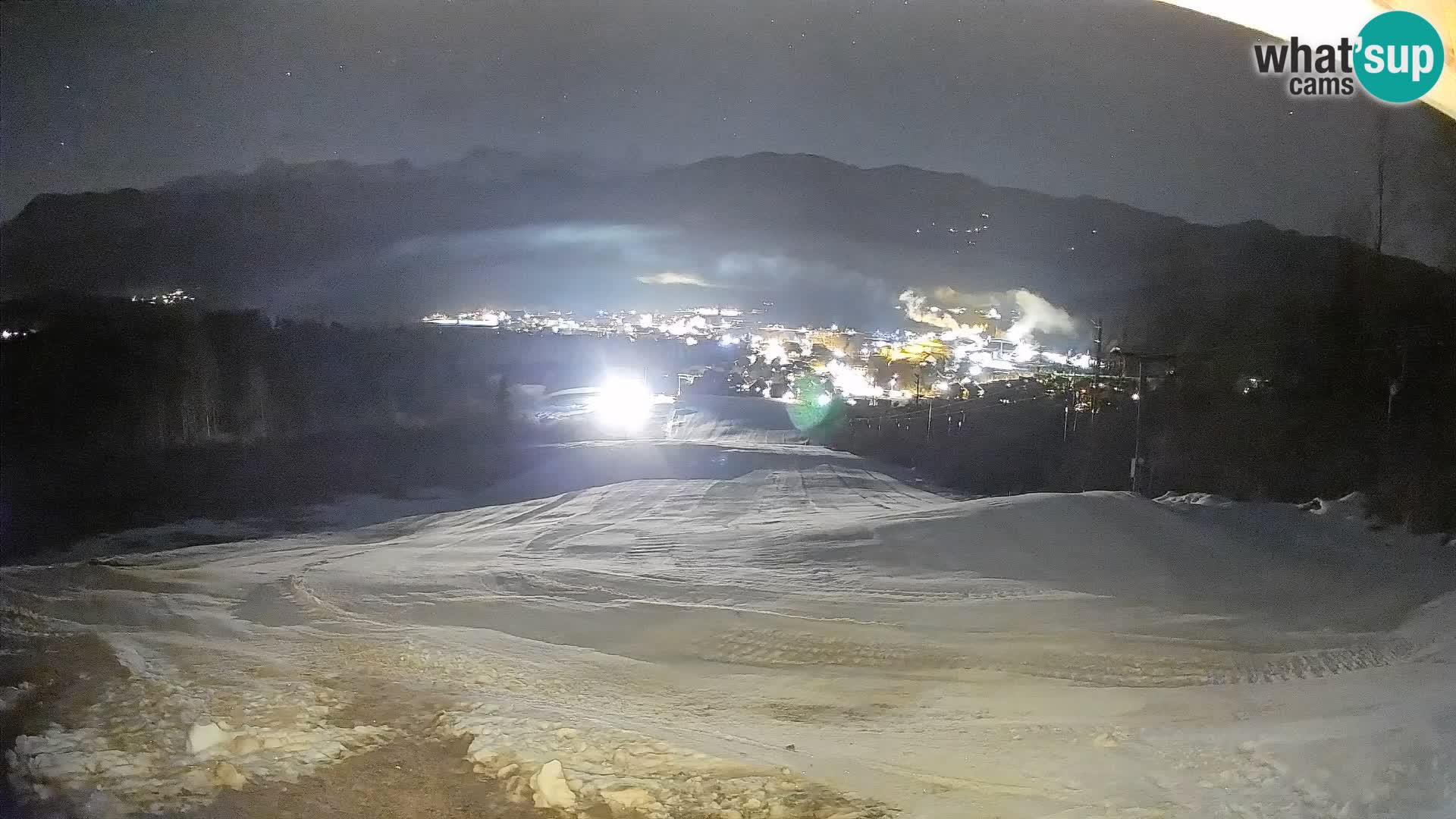 Kamera uživo Bohinjska Bistrica – Pogled u stvarnom vremenu sa skijališta Kozji Hrbet