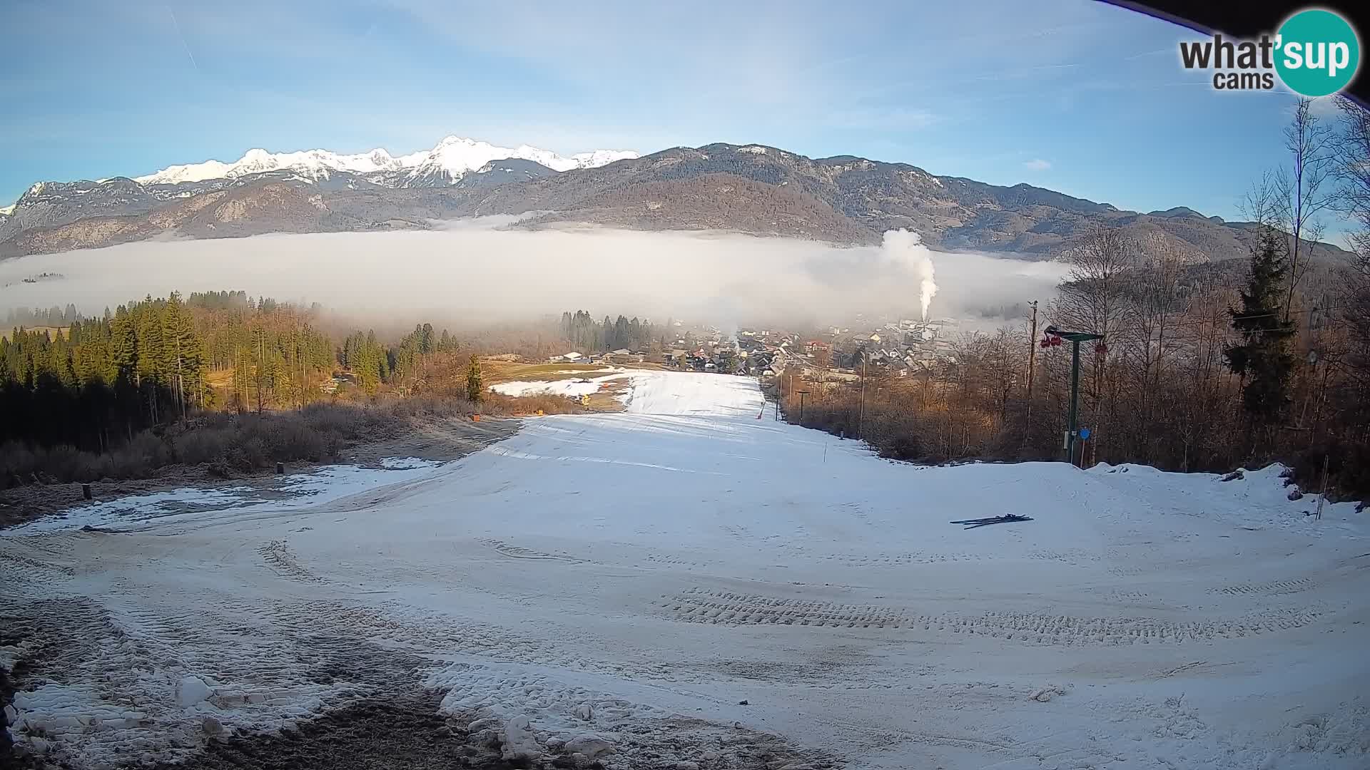 Kamera uživo Bohinjska Bistrica – Pogled u stvarnom vremenu sa skijališta Kozji Hrbet